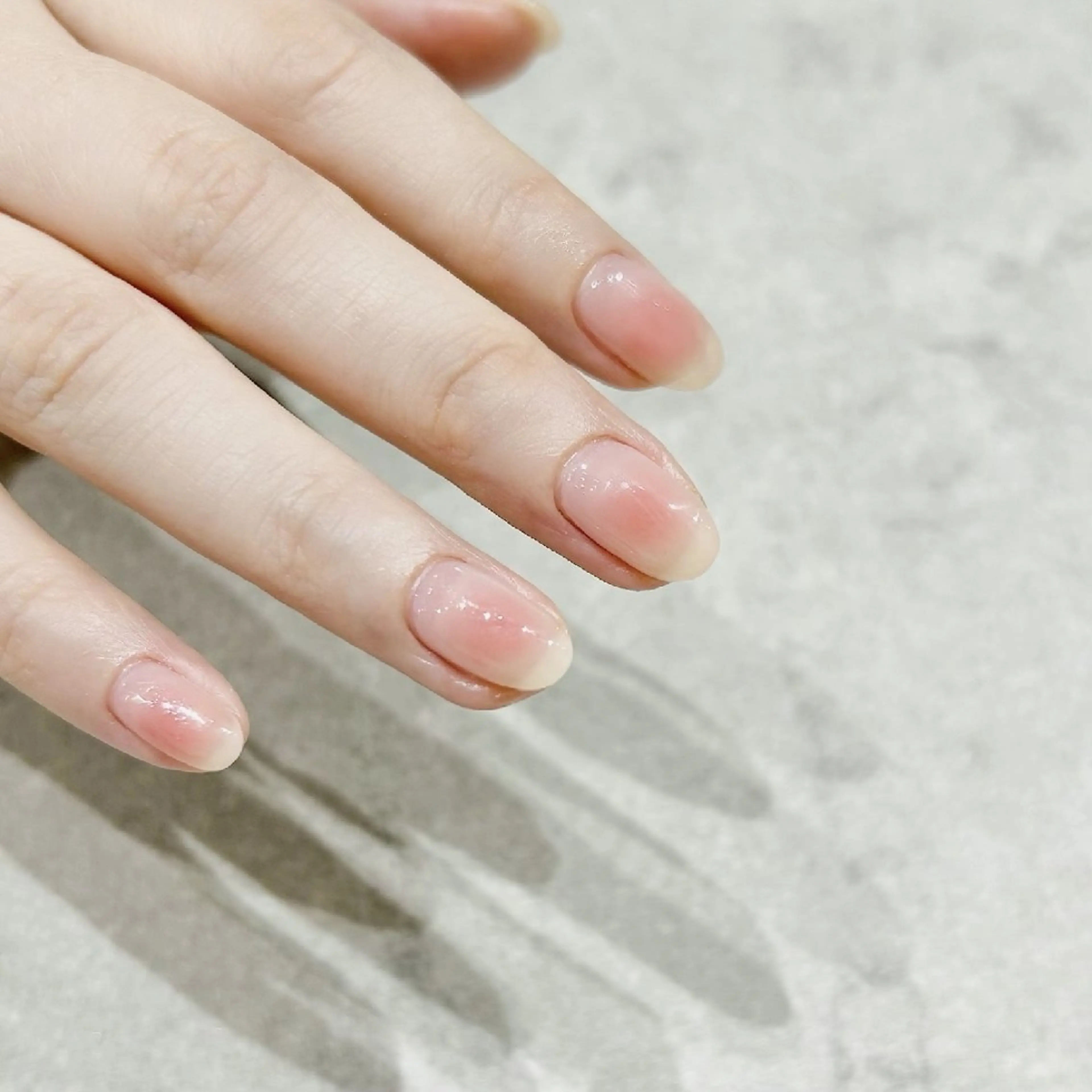 ネイル チークネイル ハンドネイル atelier　 univ.のネイルデザイン