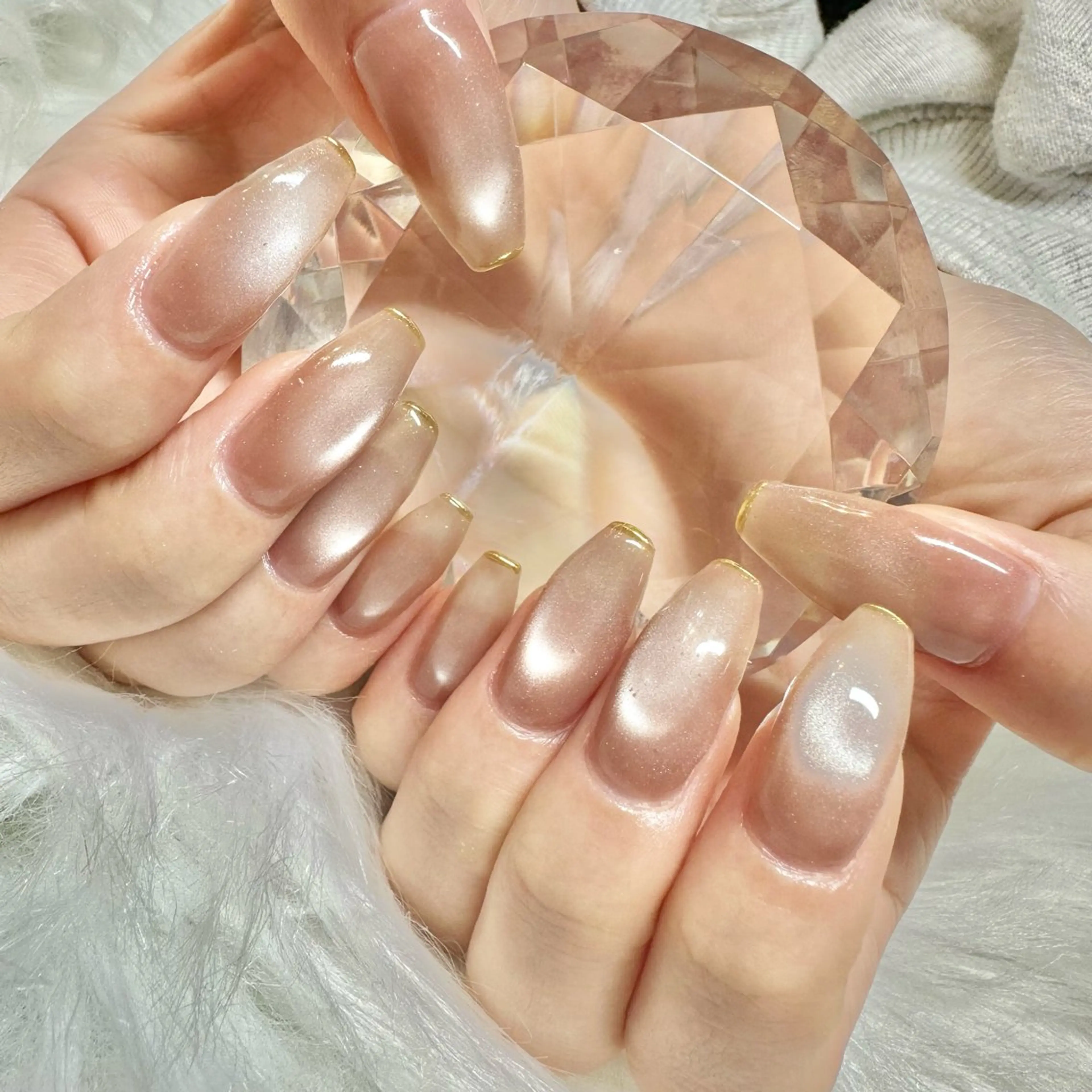 ネイル フレンチネイル 韓国ネイル マグネットネイル ミラーネイル ハンドネイル 🤎CHARME NAIL🤎のネイルデザイン