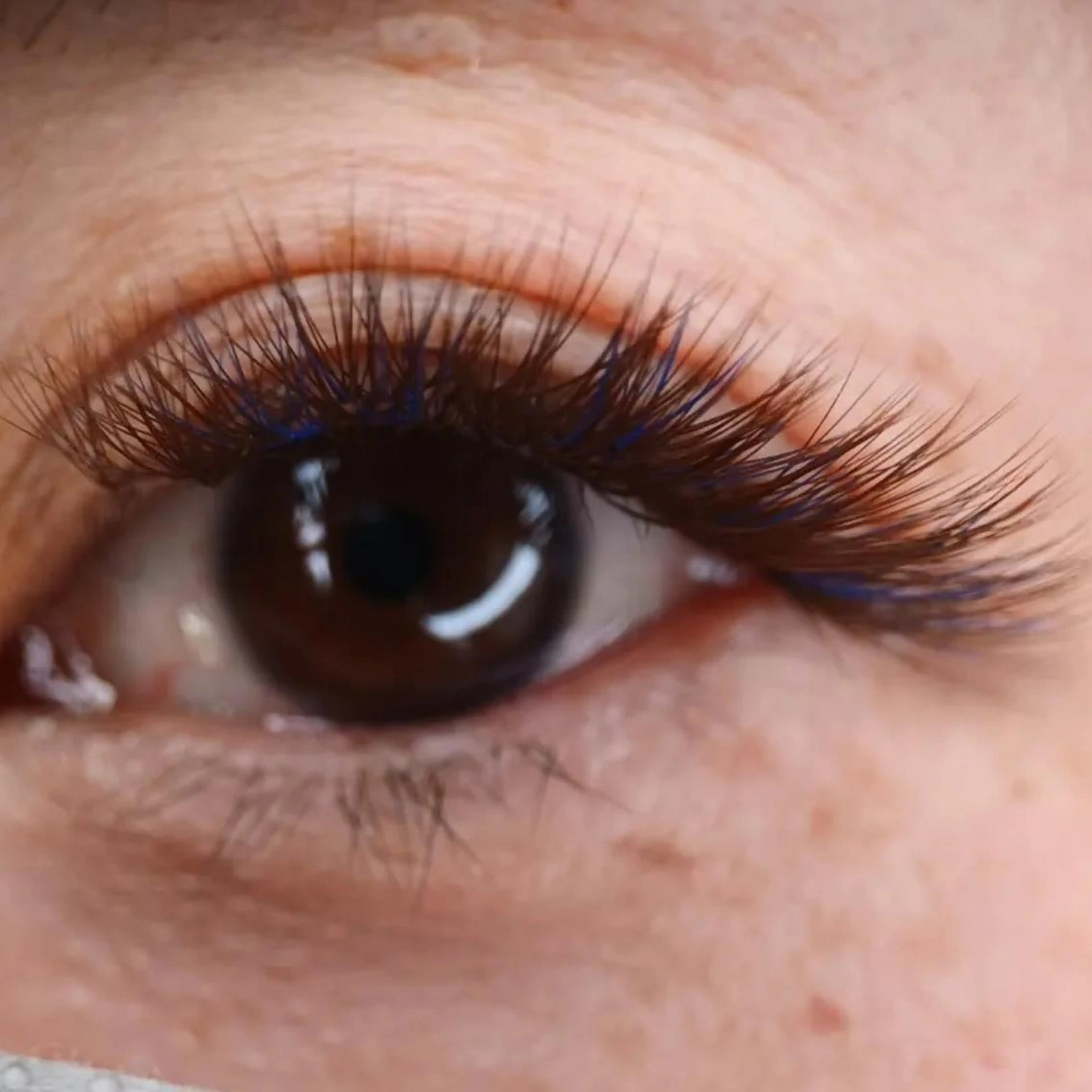 マツエク・マツパ カラーマツエク 岡崎 良美のマツエク・マツパデザイン