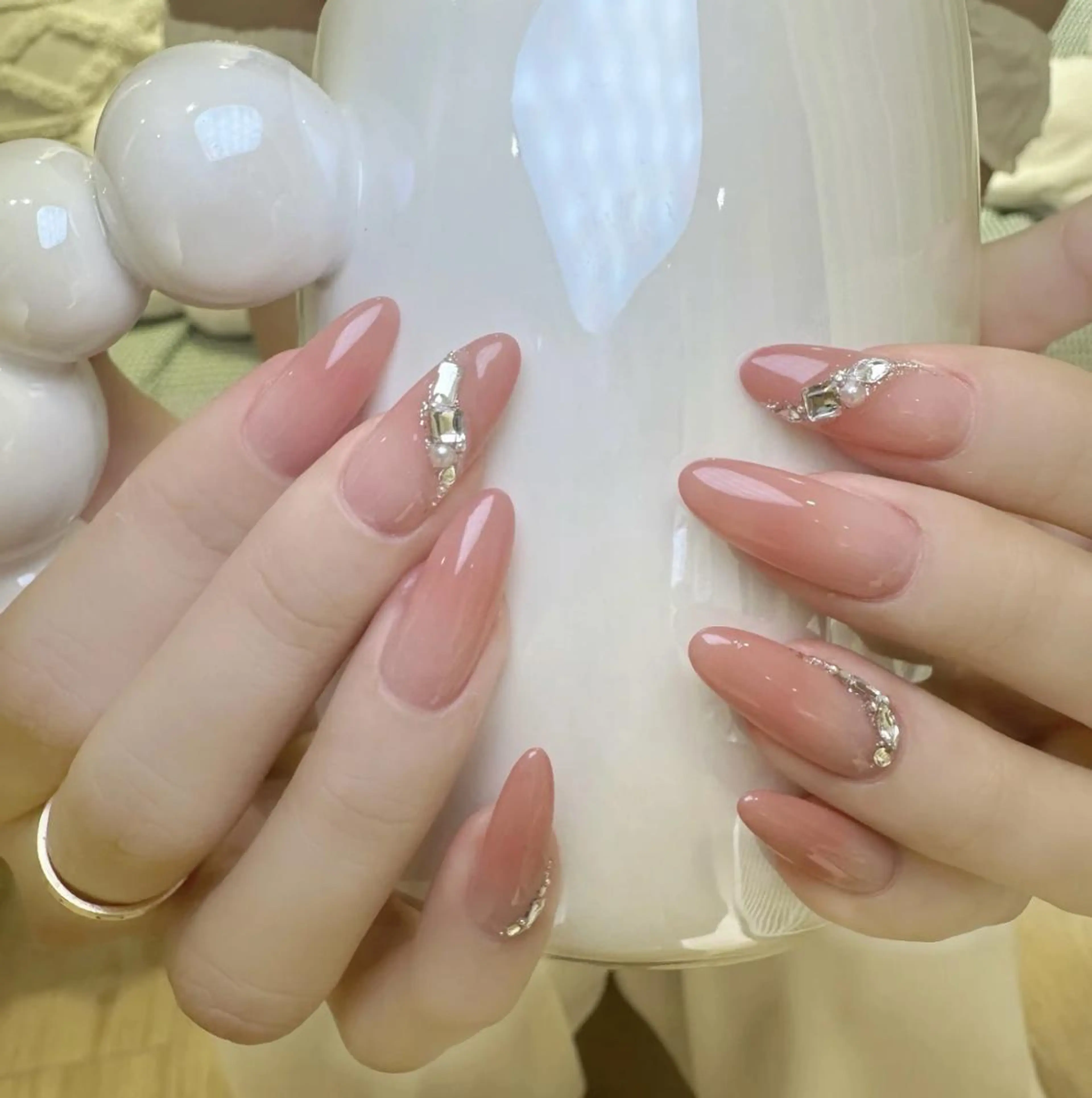 ネイル ハンドネイル エリ🫧 nail池袋東口のネイルデザイン