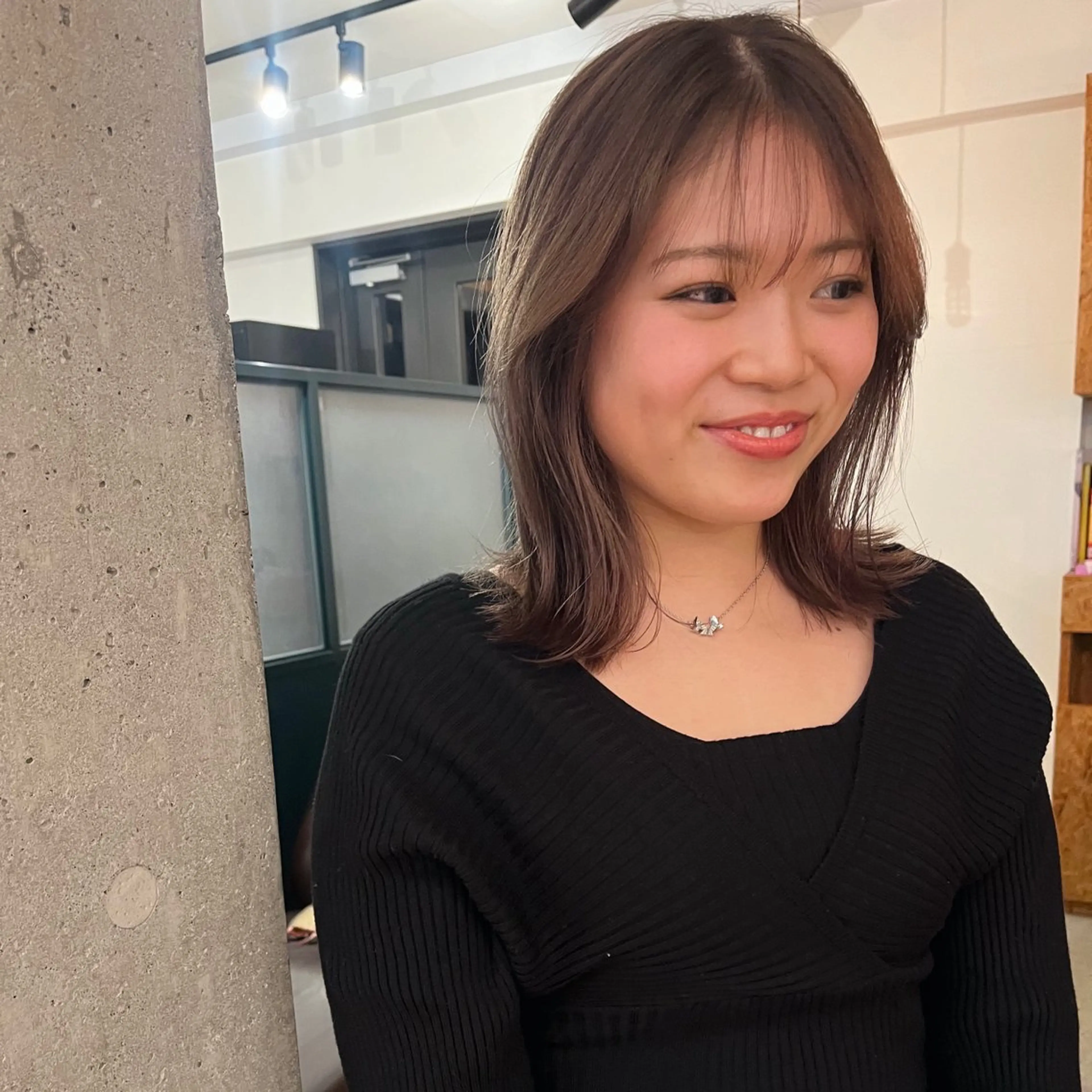 セミロング カラー 暖色/パーマ 🌼クニトウメイのヘアスタイル