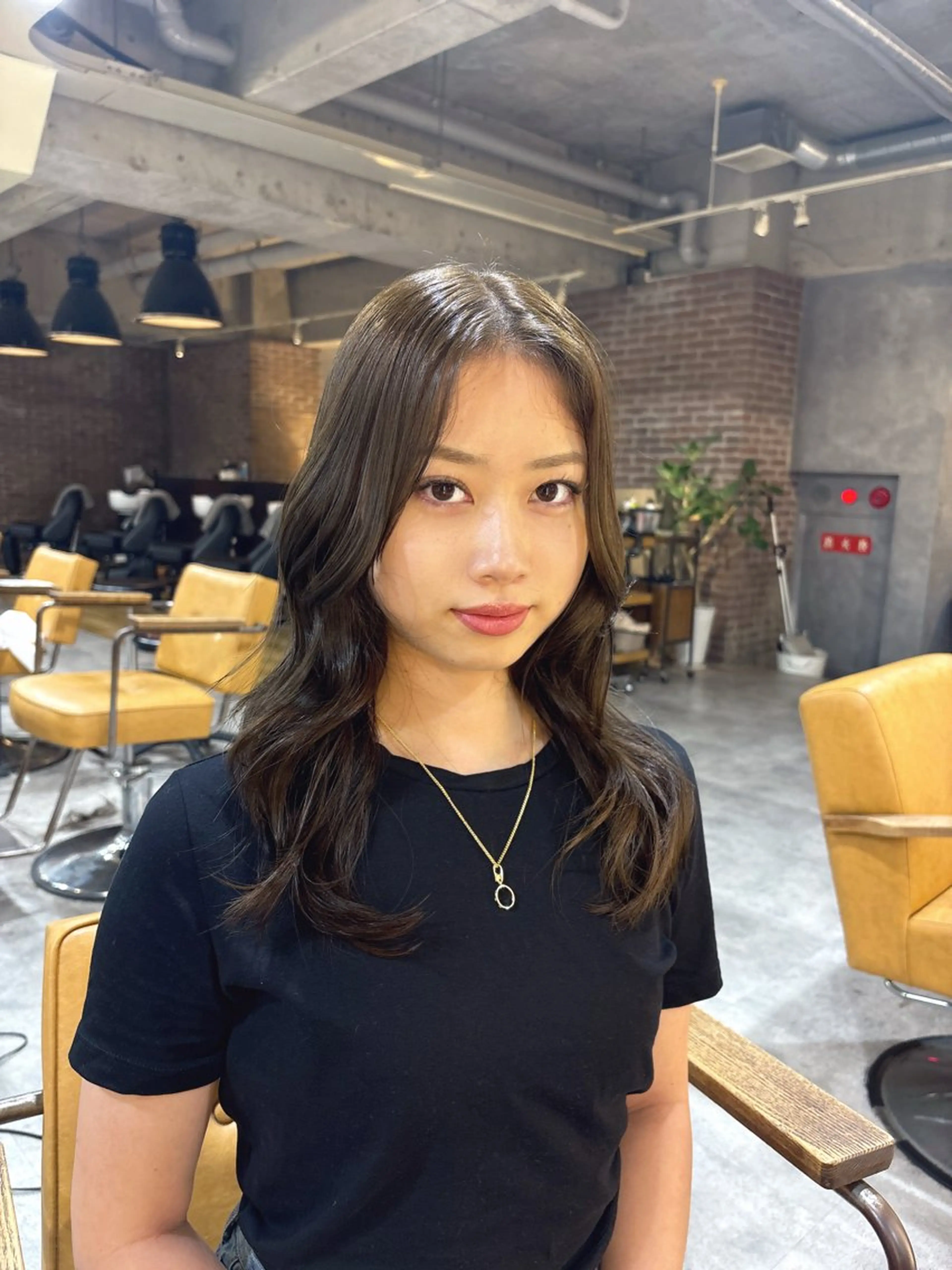 ロング カット ヘアカラー 🎀韓国レイヤー/透 明感カラー/airiのヘアスタイル