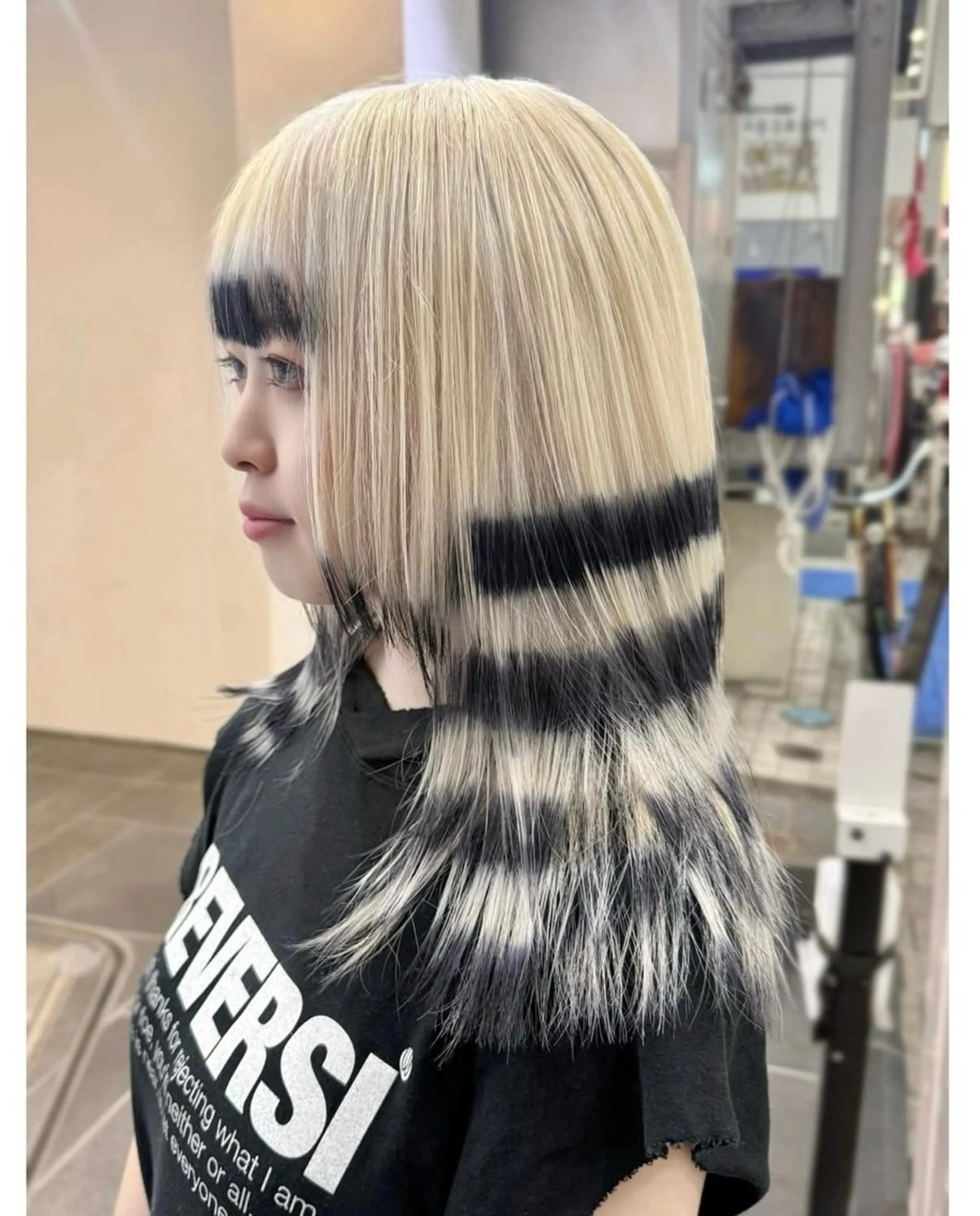 ミディアム カラー ブロンド ヘアカラー GARU-ガル-所属・TSUNO🦖 派手髪/オタク美容師のヘアスタイル