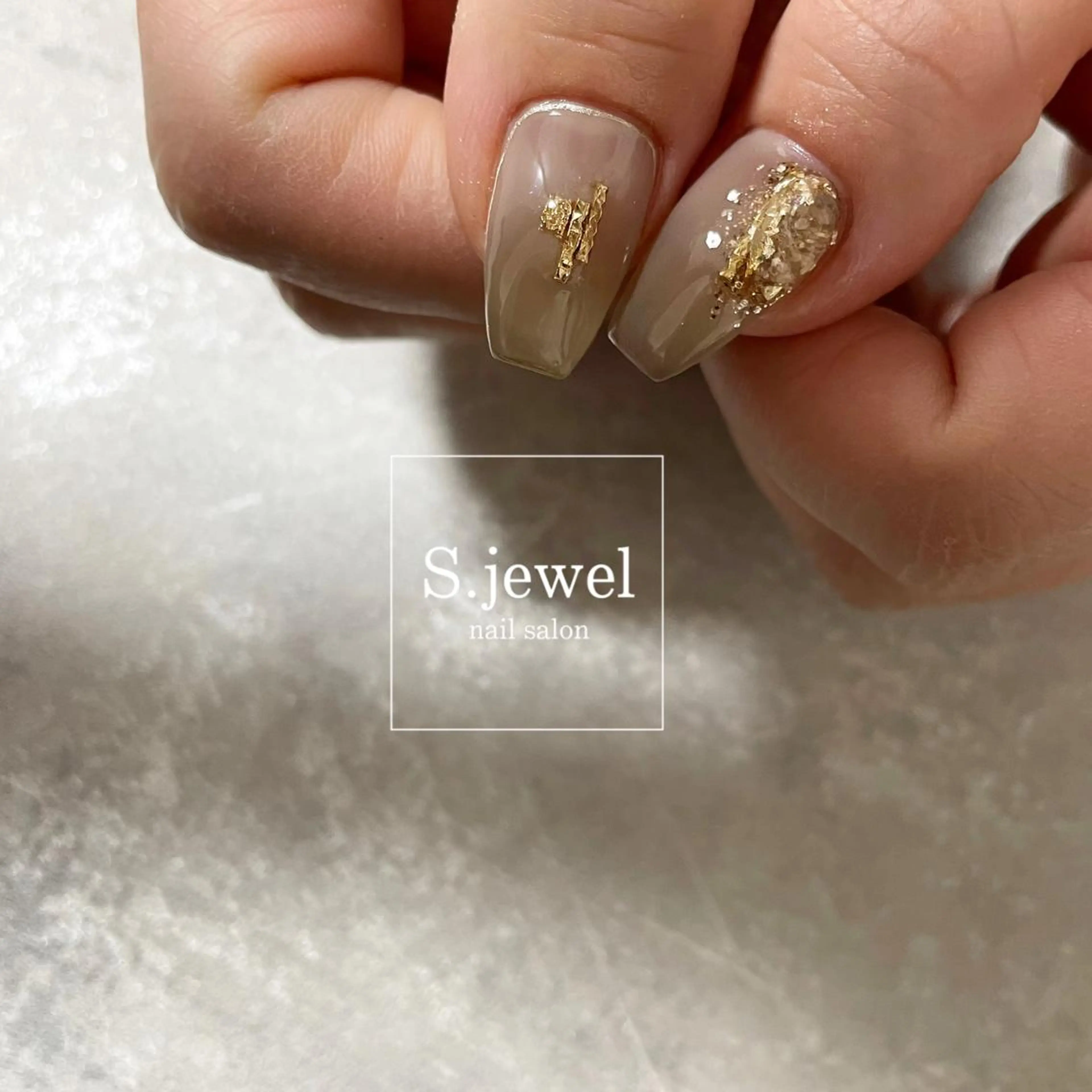 ネイル S. JEWELのネイルデザイン