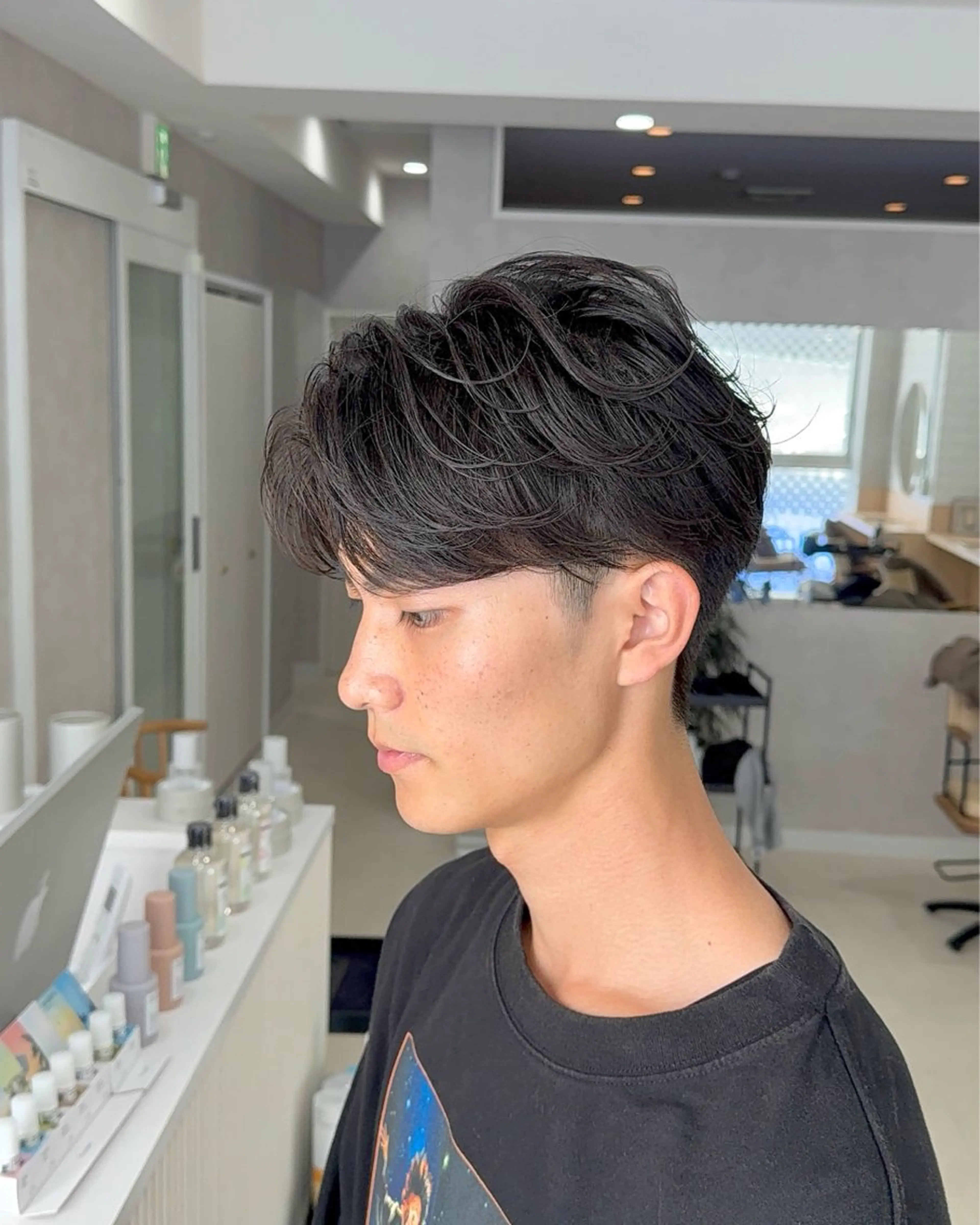 ショート パーマ メンズ カット パーマ トリートメント 【東北メンズヘア1 位受賞🥇】本間祐太のヘアスタイル