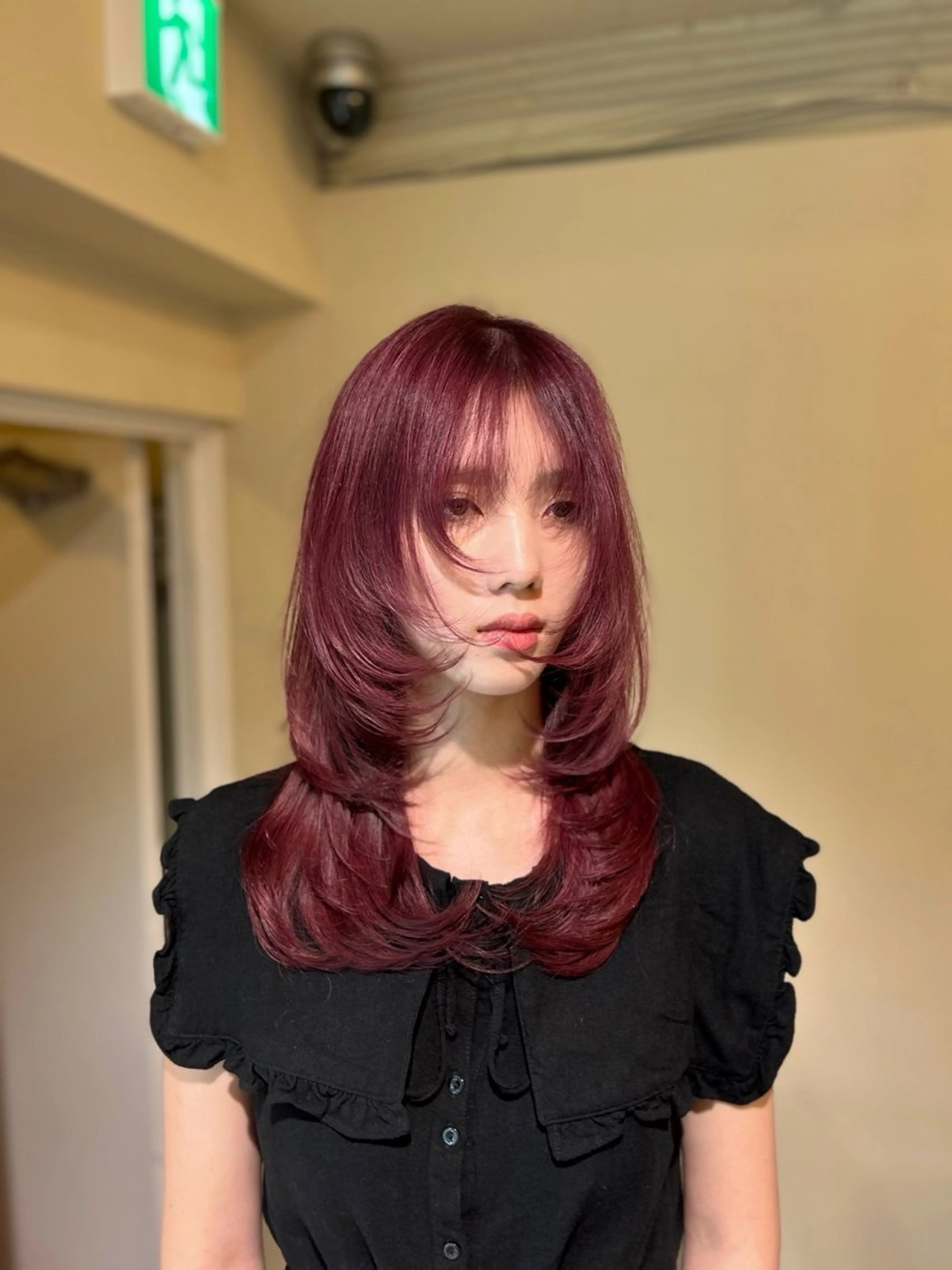 カラー ボルドーカラー レッドカラー レイヤーカット //金子 聖汰のヘアスタイル