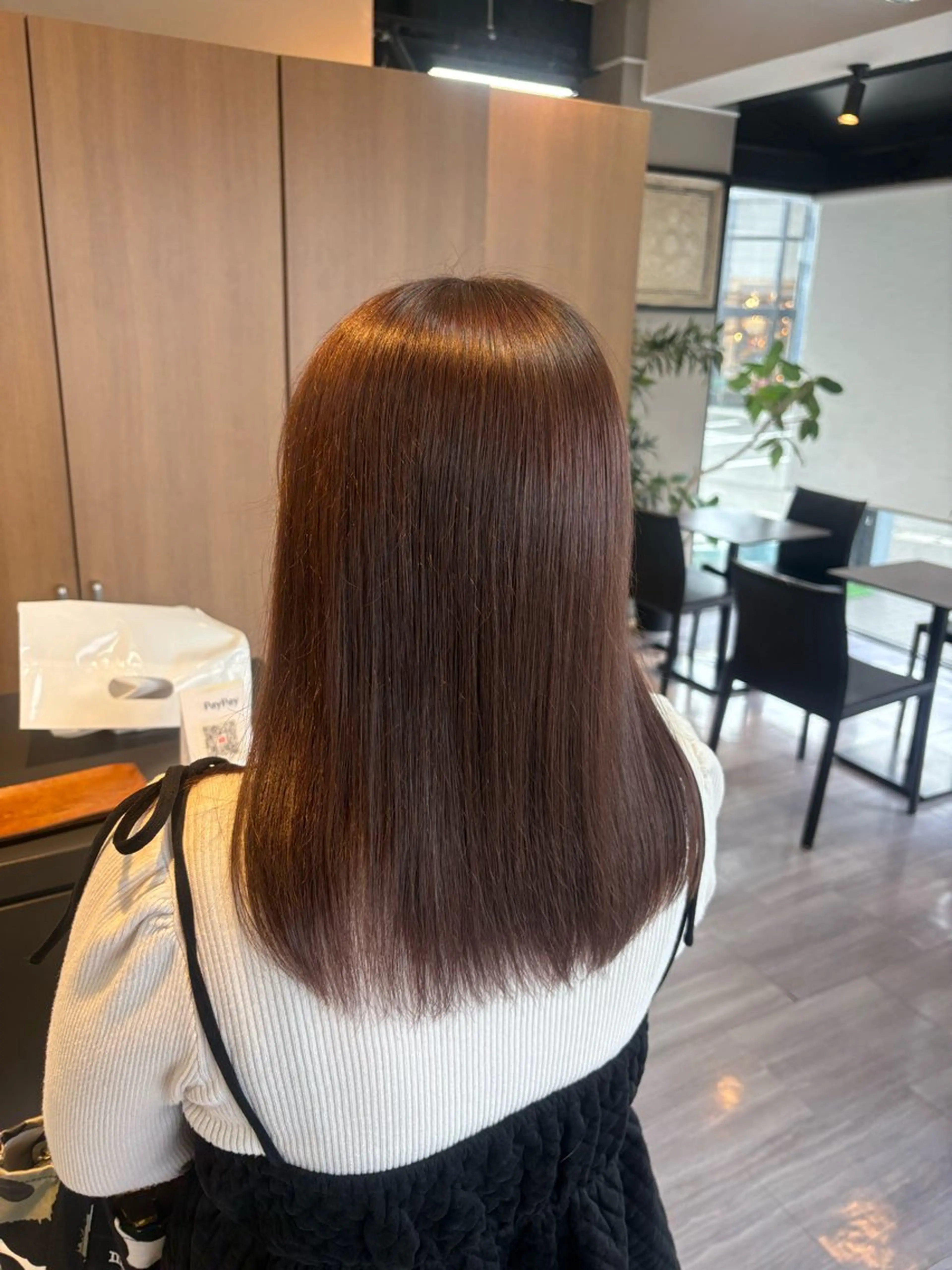 ミディアム ヘアカラー arika ninaのヘアスタイル