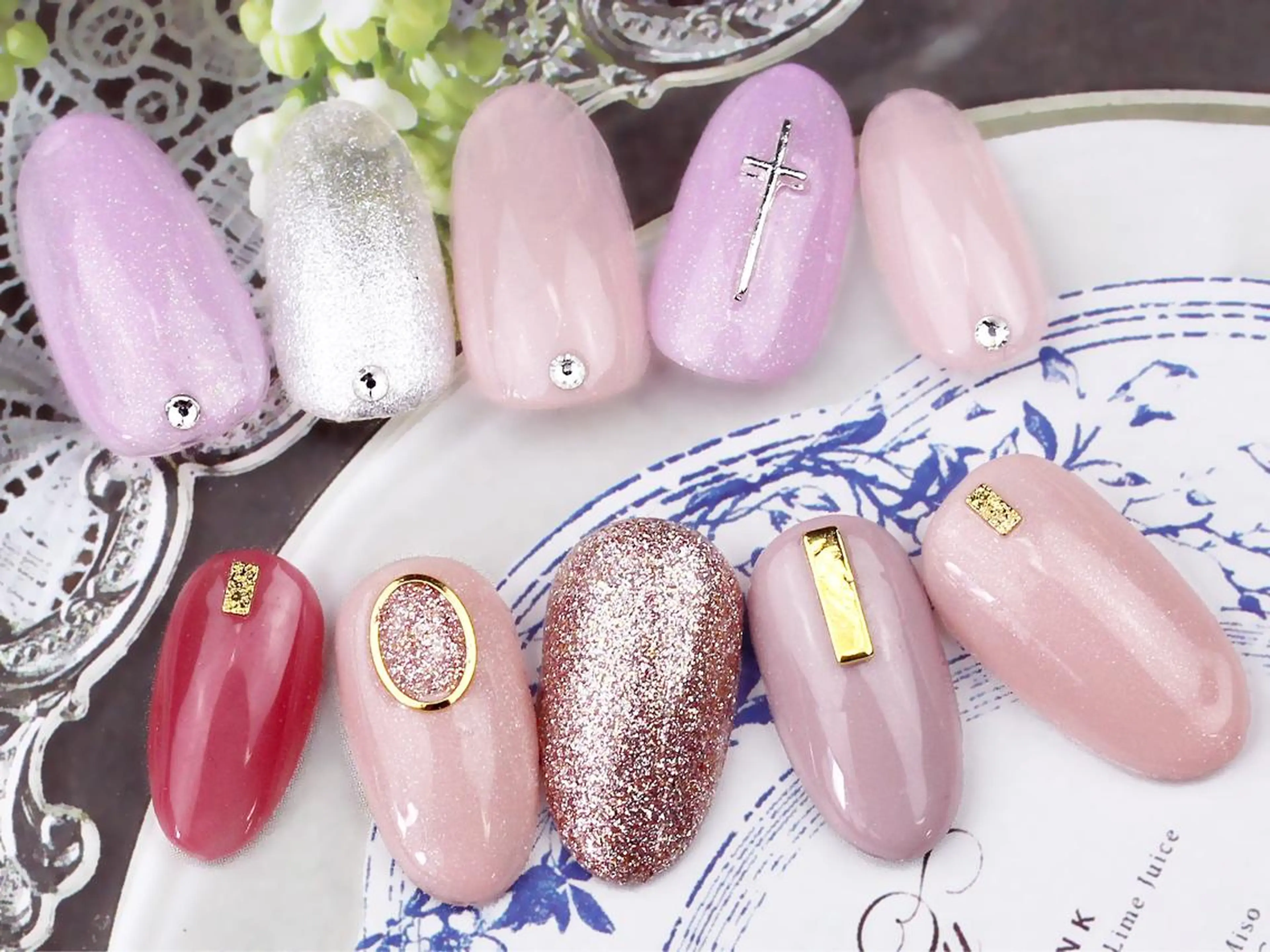 ミディアム ネイル アートネイル SyiSyu 梅田店のネイルデザイン