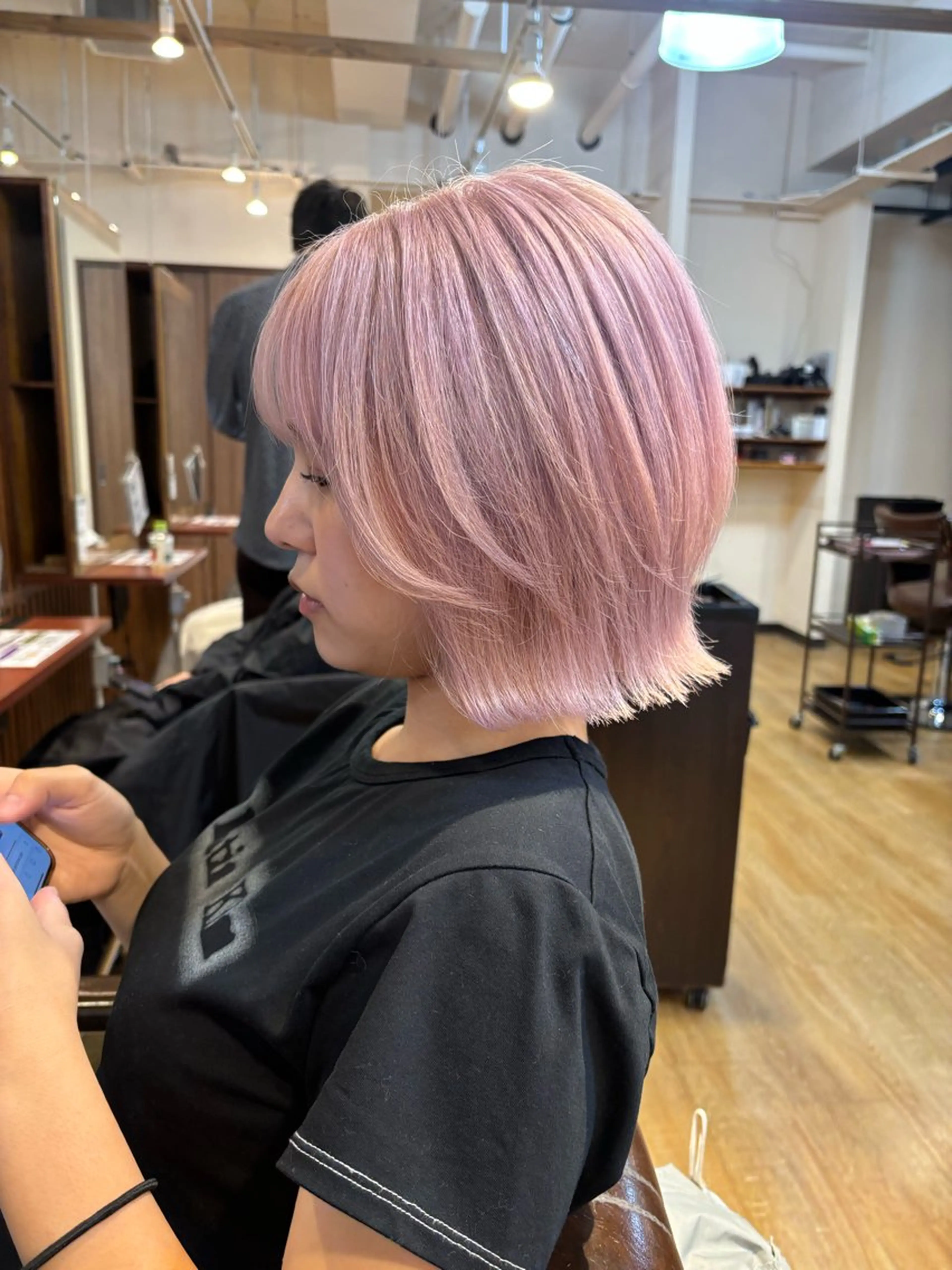 ショート カラー 女性目線でつくる ショートayakaのヘアスタイル