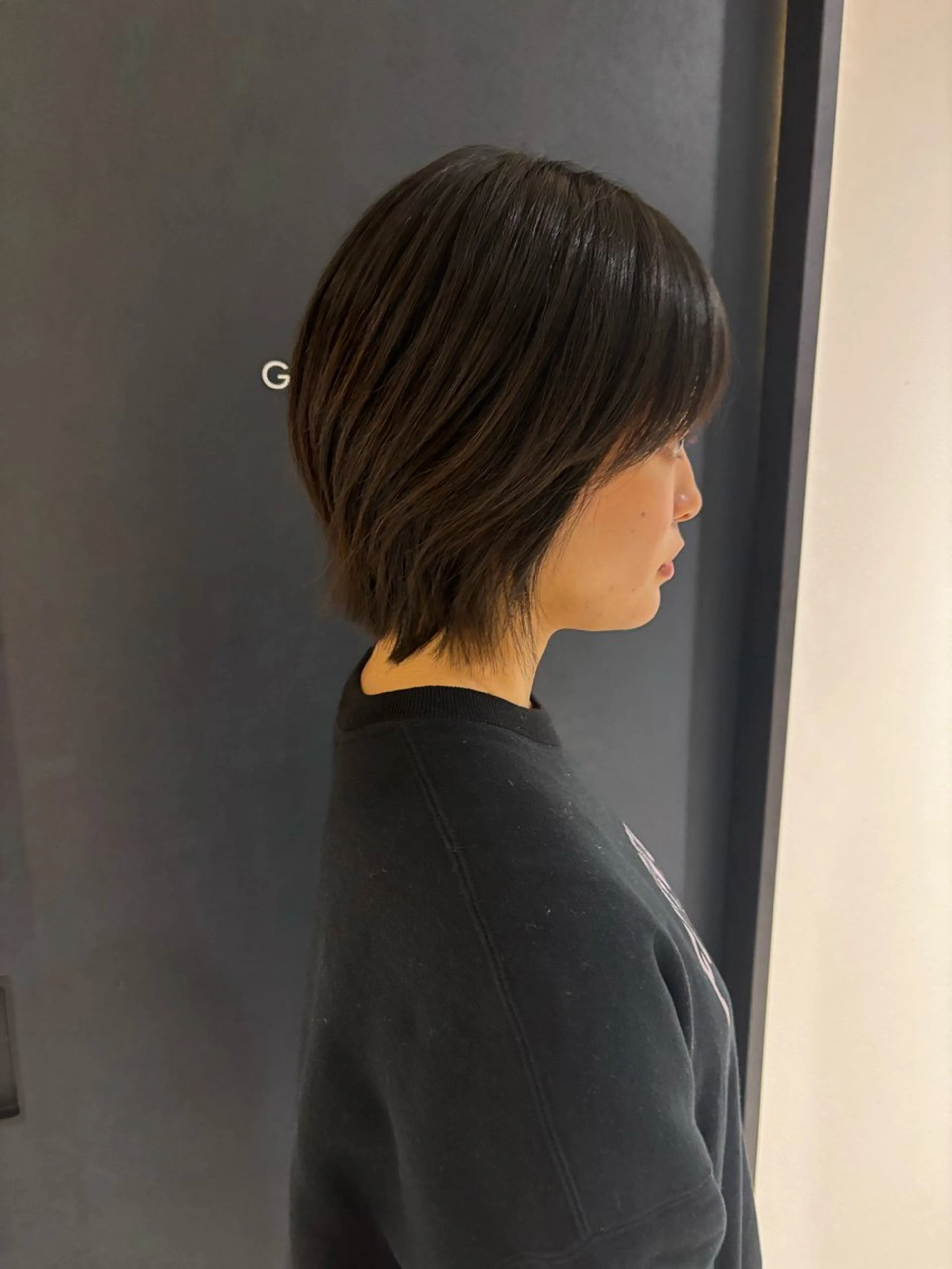 ショート ショートボブ ボブ 伸ばしかけ ショートヘア ウルフカット 重里 瑠花のヘアスタイル