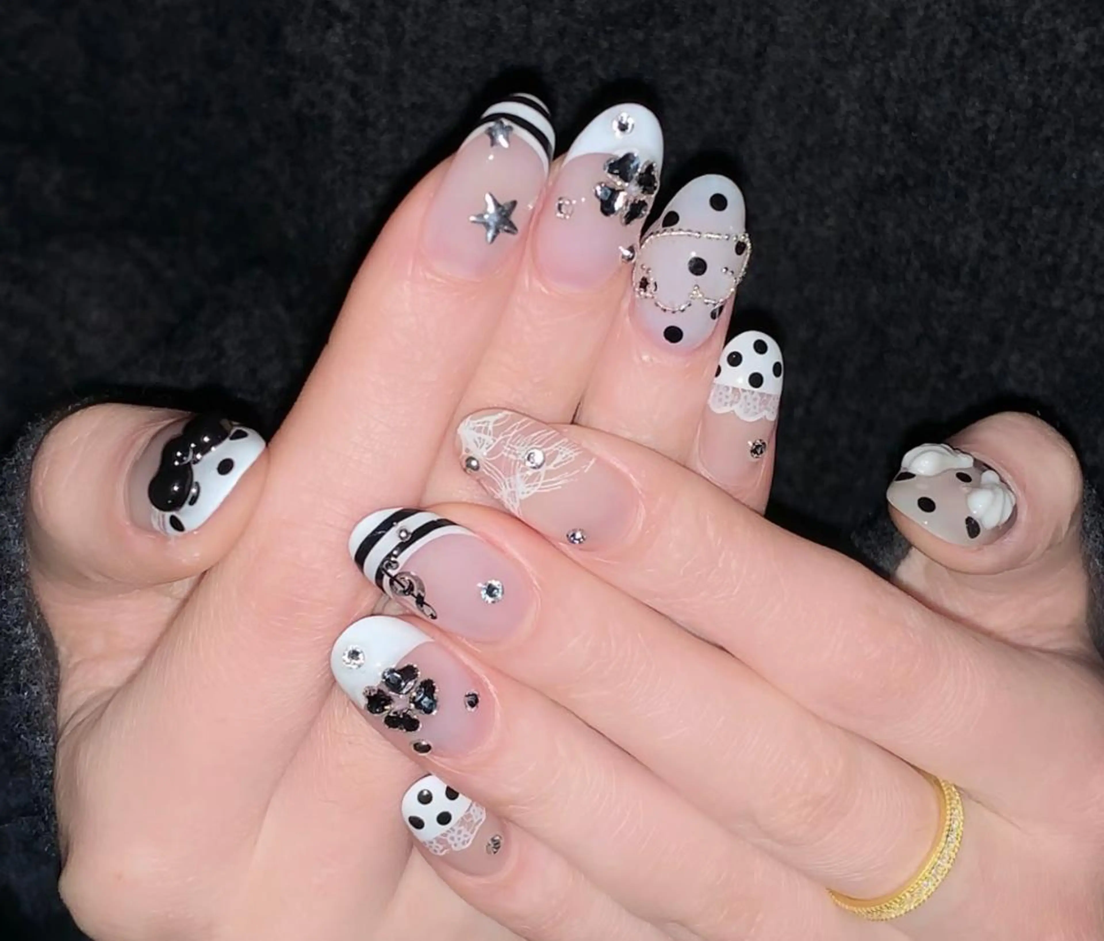 ネイル ハンドネイル 🎀 NaNa_nailのネイルデザイン