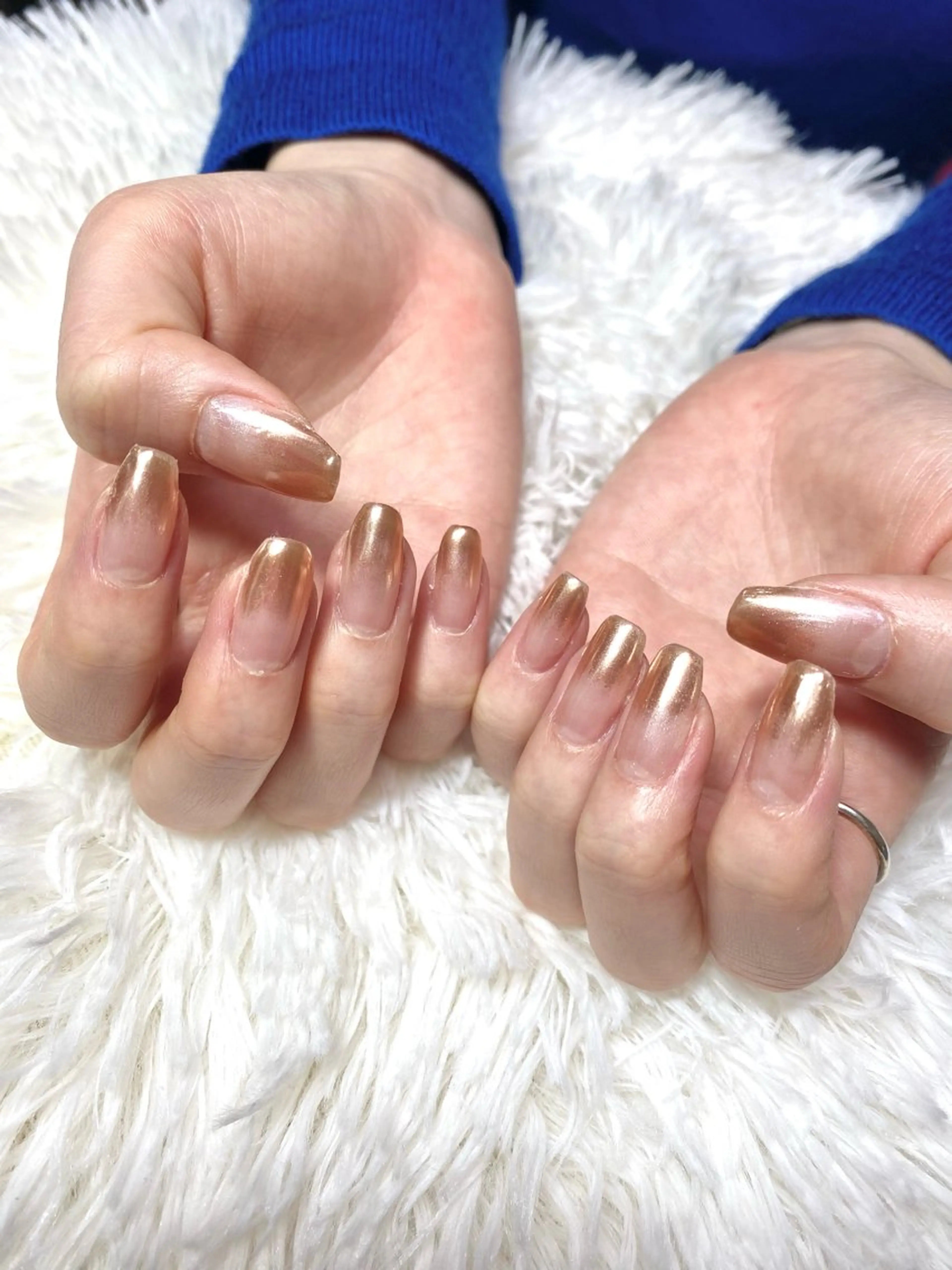 ネイル ゴールド グラデーション ミラーネイル オフィスネイル ピンク ハンドネイル LUANA n'sのネイルデザイン