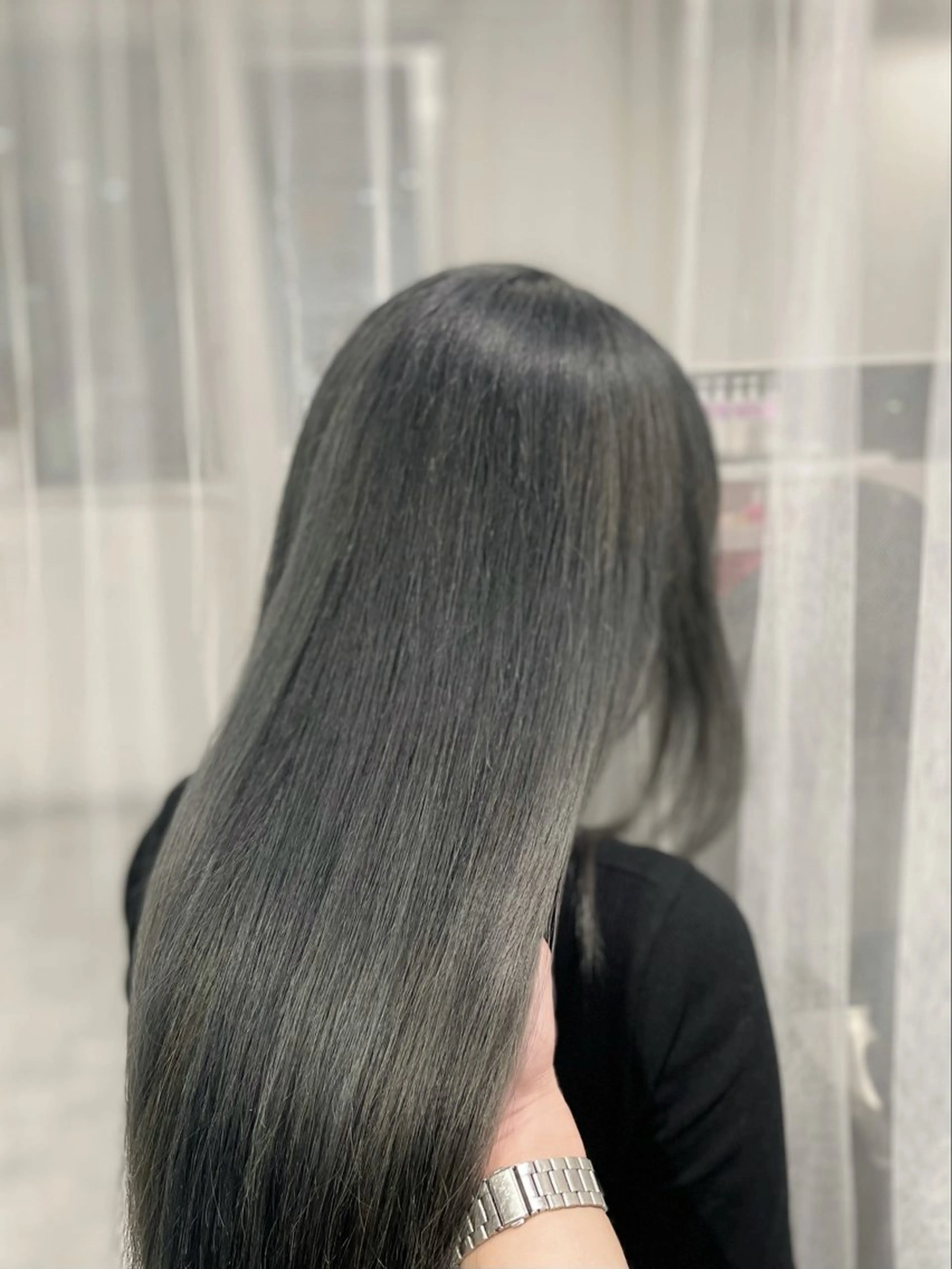 ロング カラー ヘアカラー トリートメント GaKu/ハイトーン /ブリーチ/レイヤーのヘアスタイル