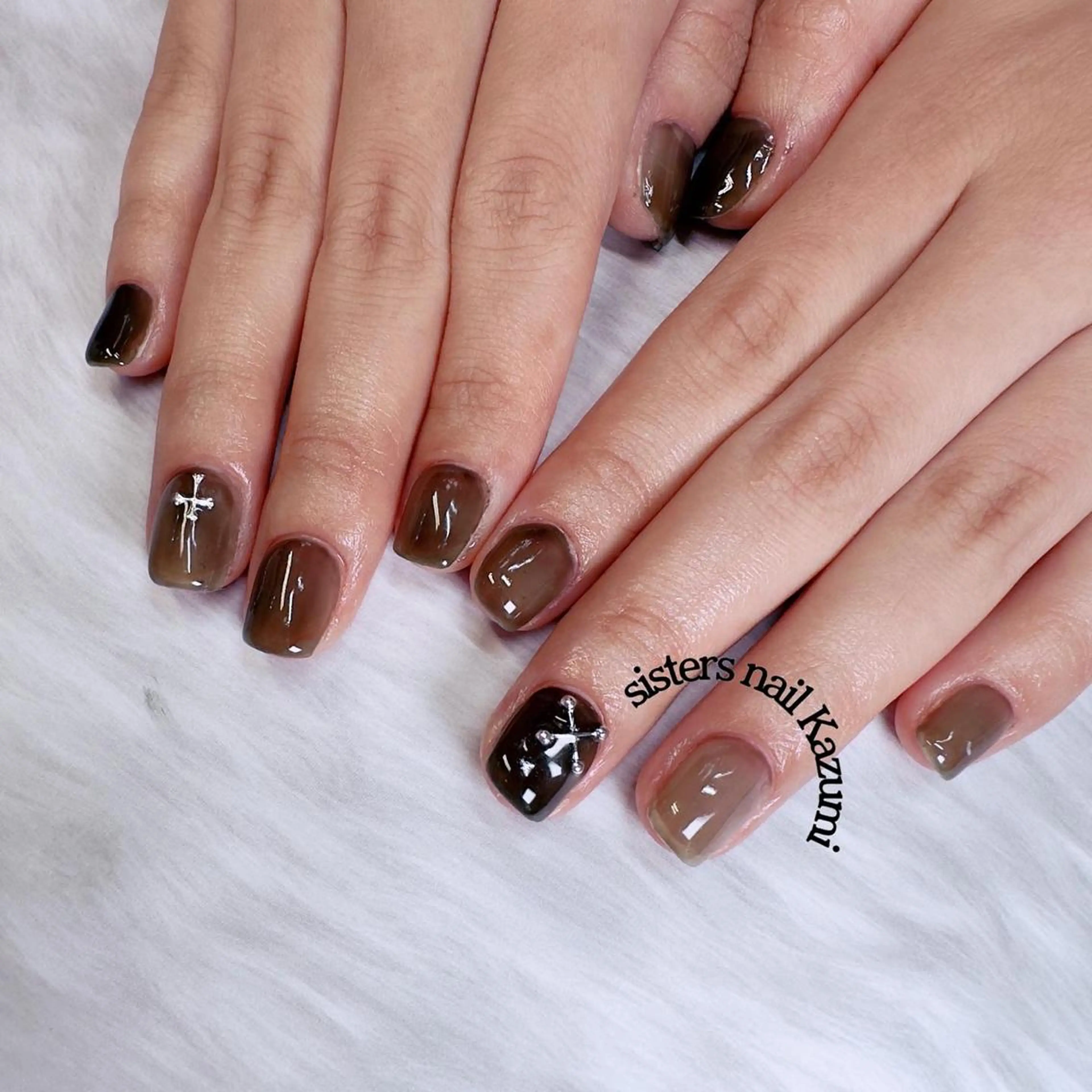 ネイル アートネイル カジュアル ワンカラーネイル シンプルネイル 冬ネイル sisters nail.fのネイルデザイン