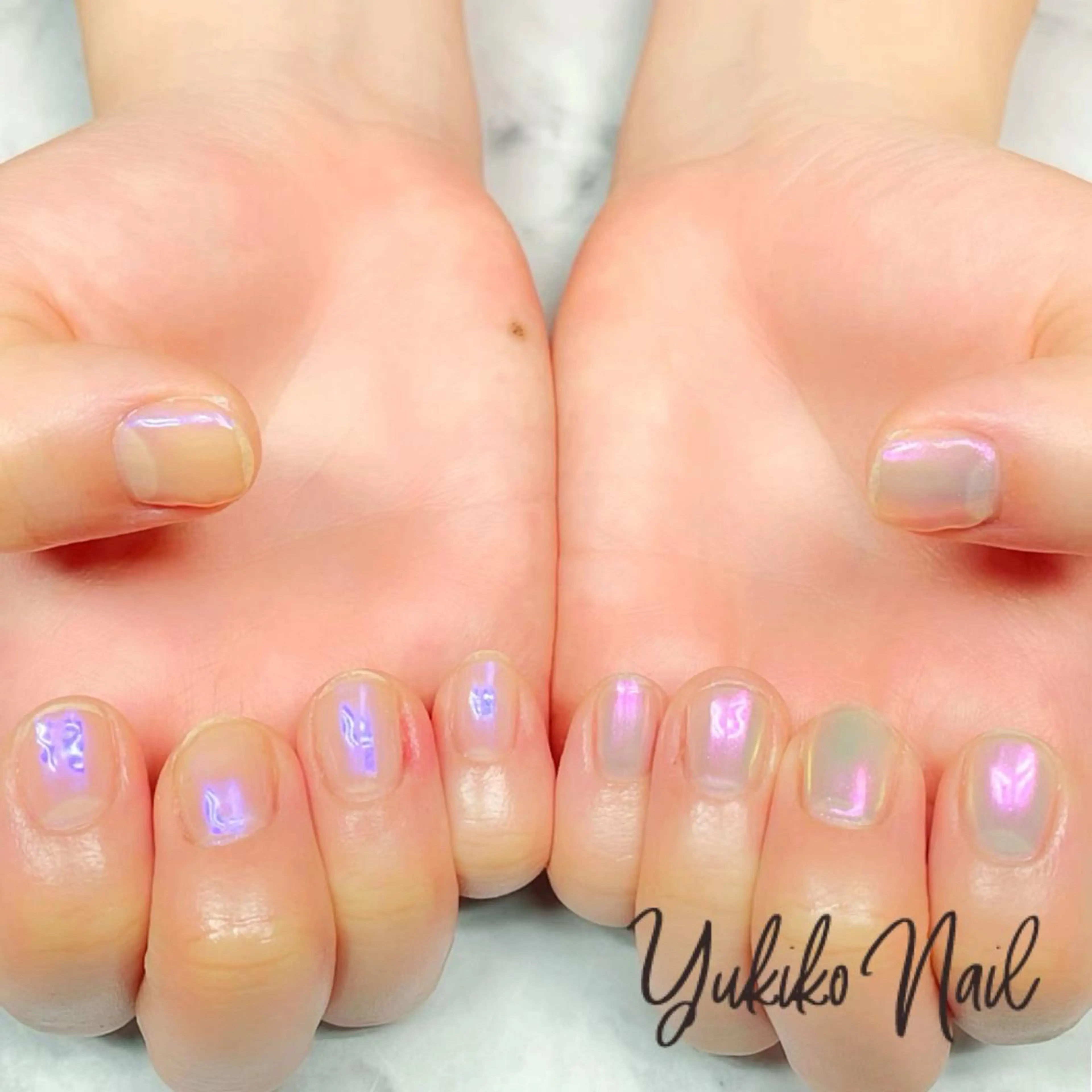 ネイル オーロラネイル キラキラネイル シンプルネイル ユキコ ネイルのネイルデザイン