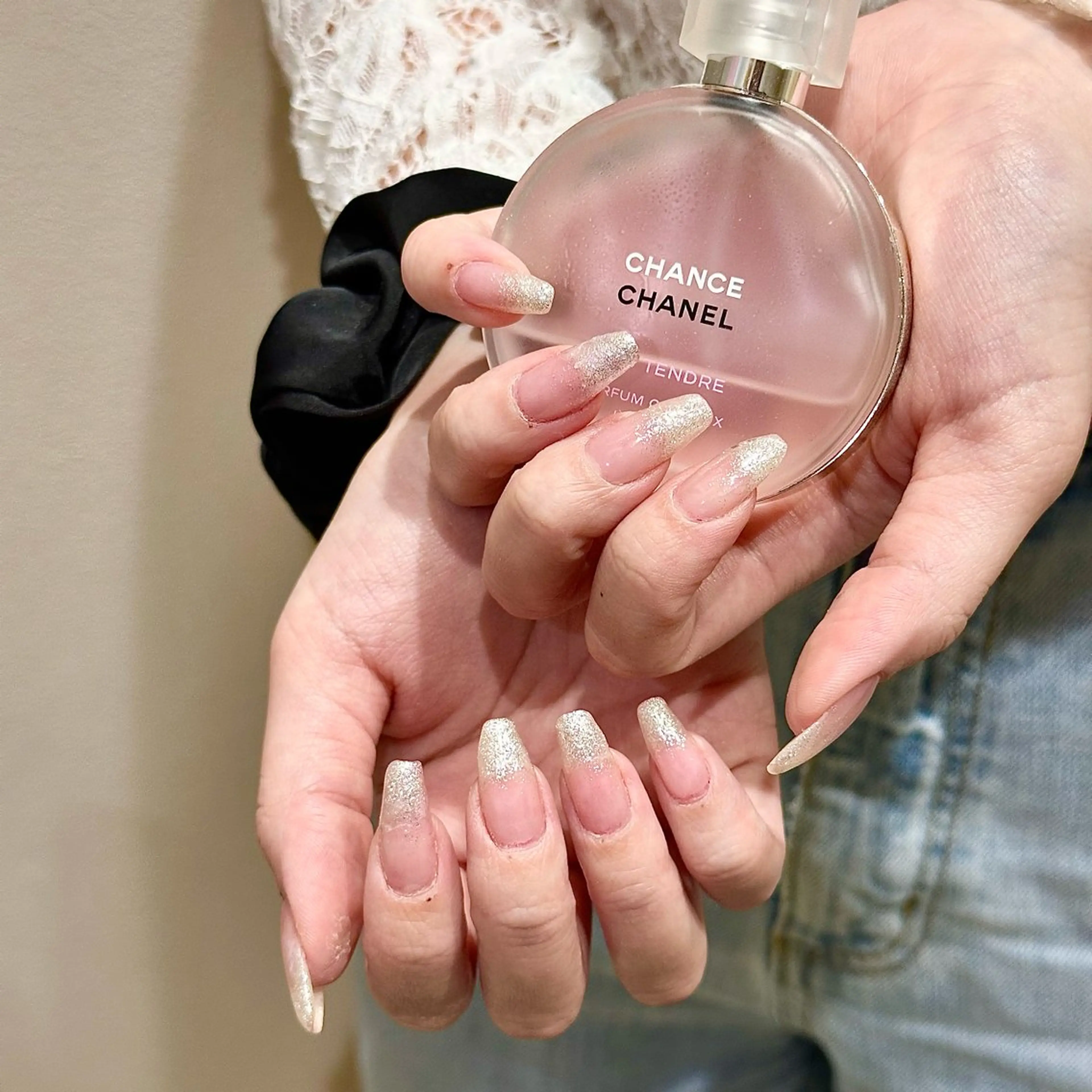 ネイル グラデーション ラメ(グリッター) ラメグラデーション 🤍束感マツエク /難波/moe/🤍のマツエク・マツパデザイン