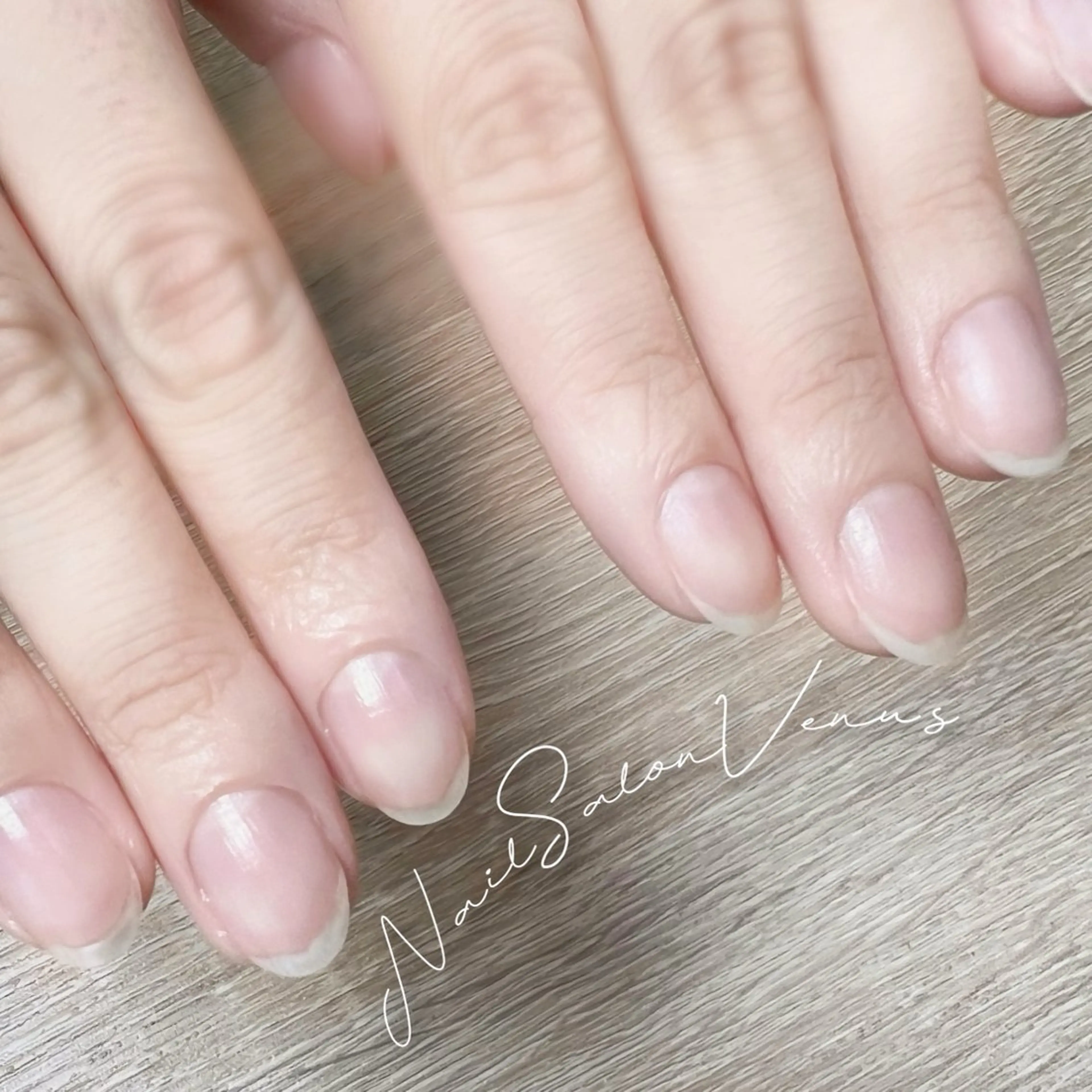 ネイル ジェルネイル スカルプネイル and Lilyのネイルデザイン