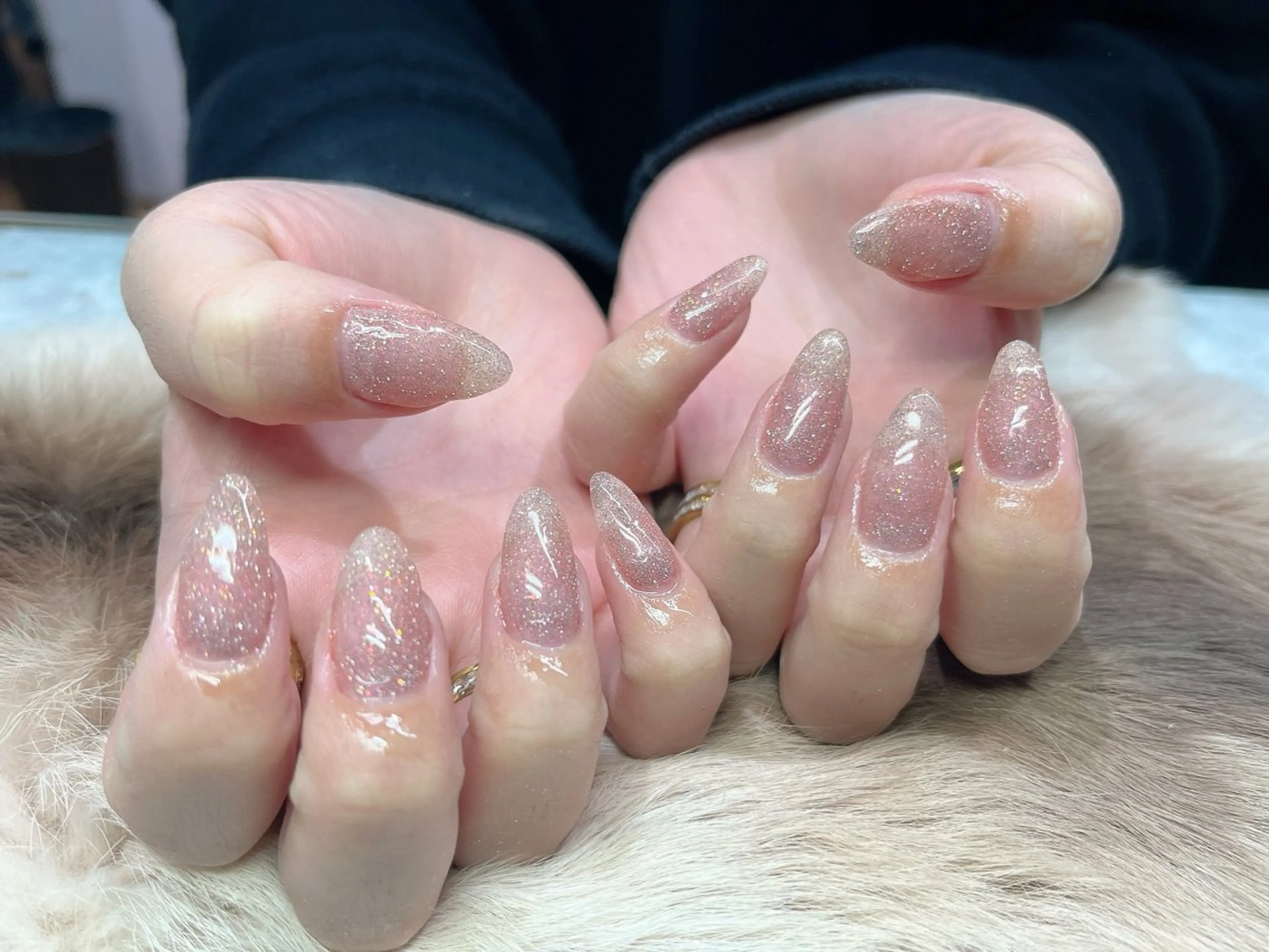 ネイル フラッシュネイル オフィスネイル ピンク シンプルネイル ハンドネイル Nail ecxia ／Reikaのネイルデザイン