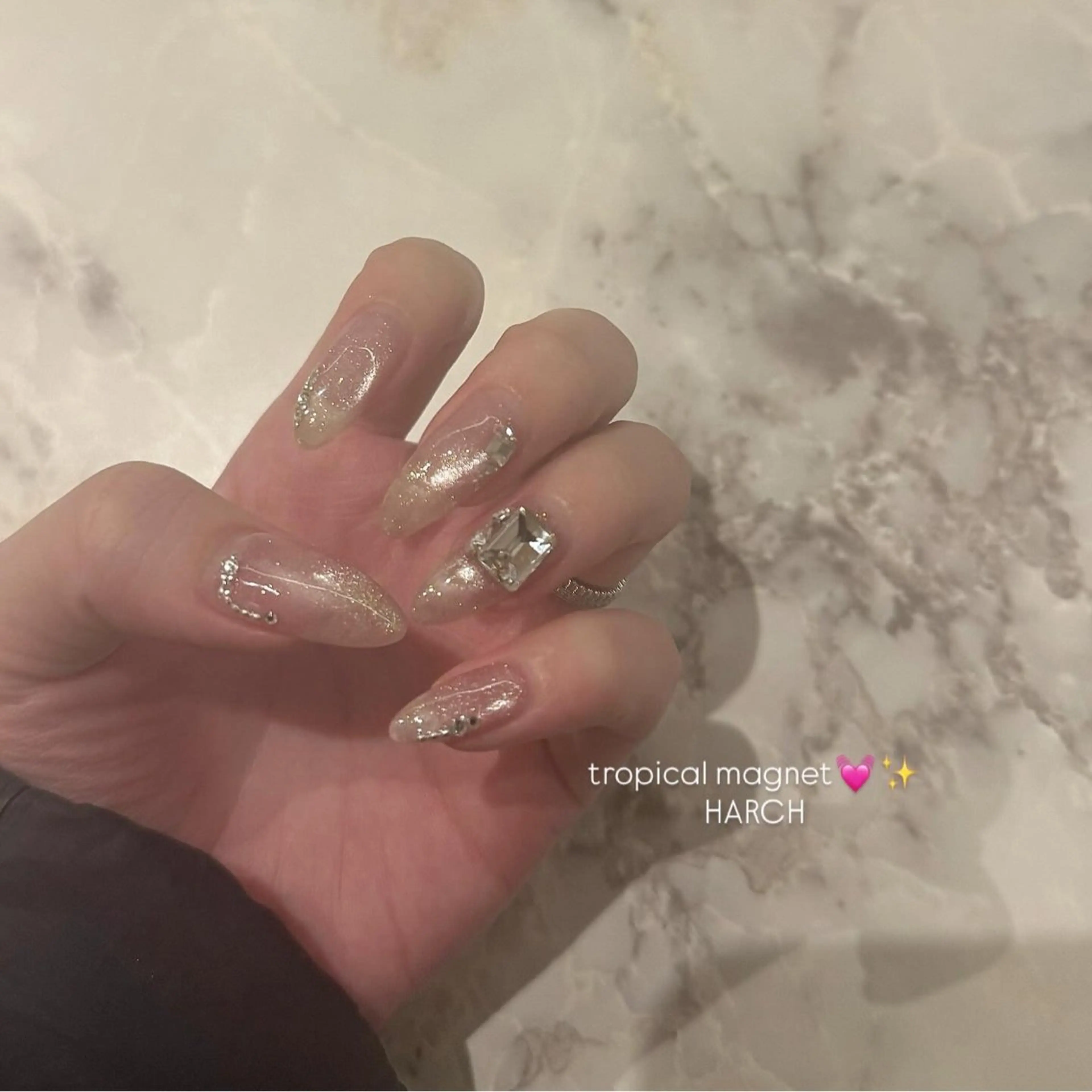 ネイル ハンドネイル H nailのネイルデザイン