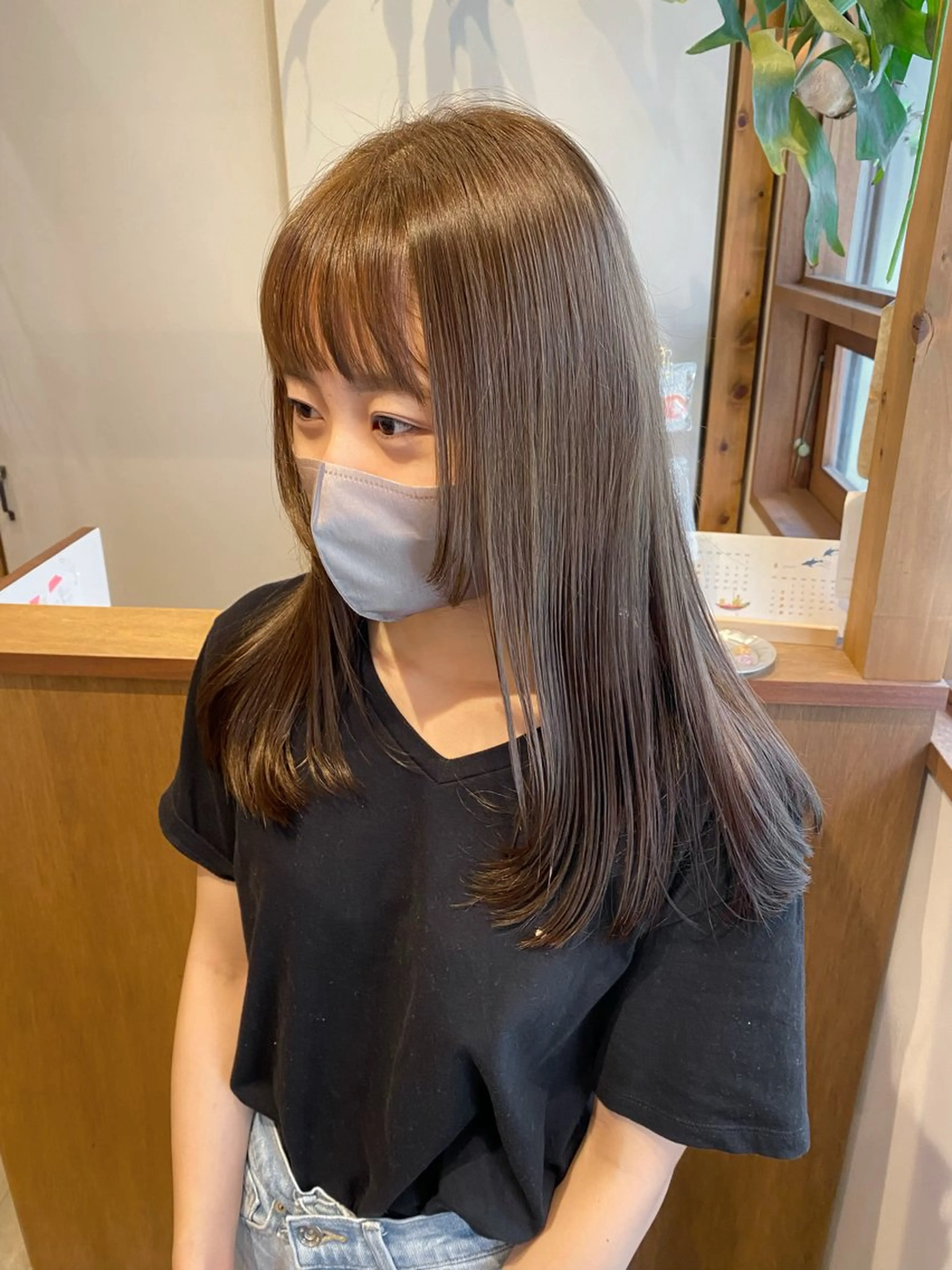セミロング カラー カット ヘアカラー トリートメント ENIF ヤマグチアツコのヘアスタイル