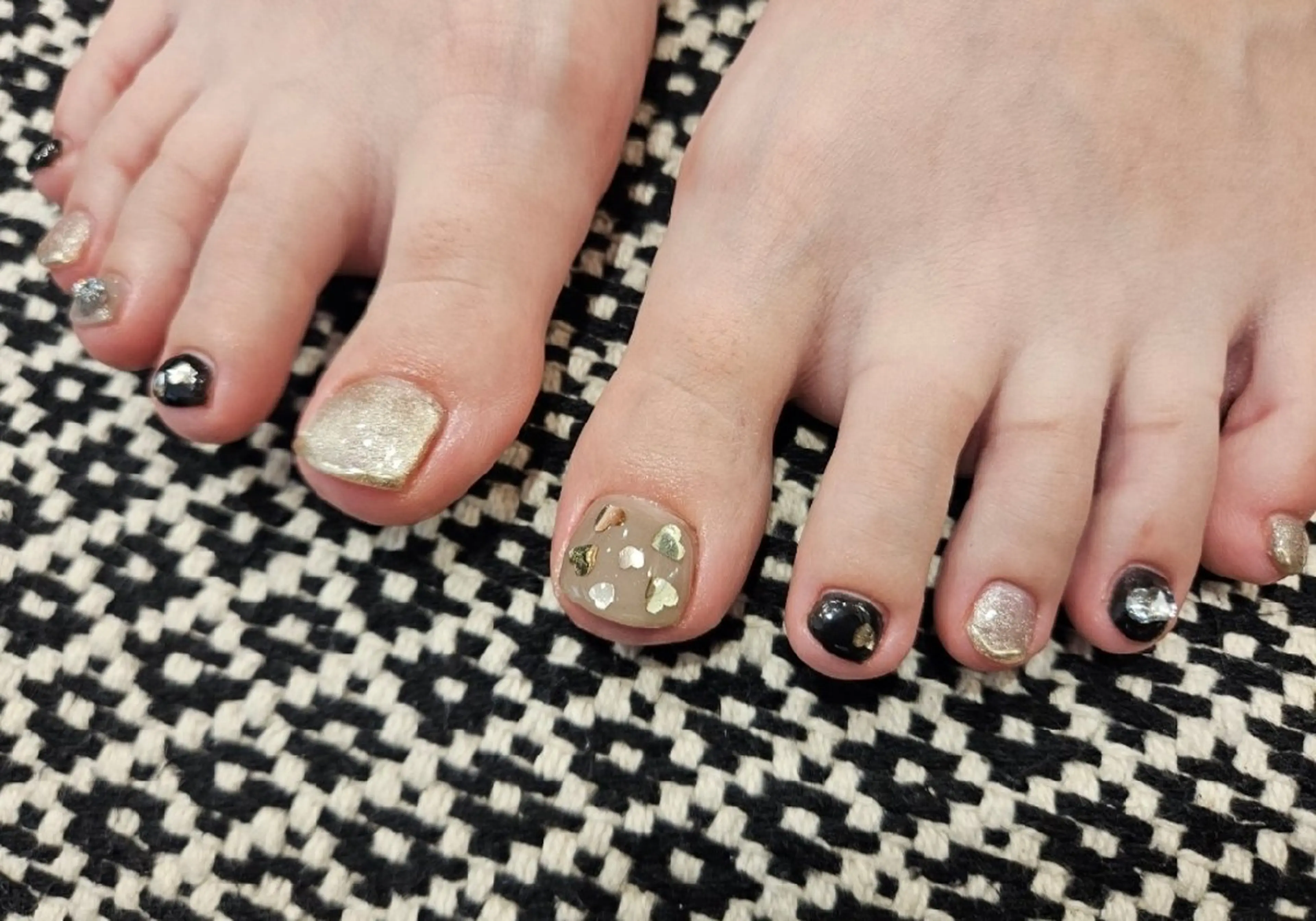 ネイル フットネイル 関口 友菜のヘアスタイル