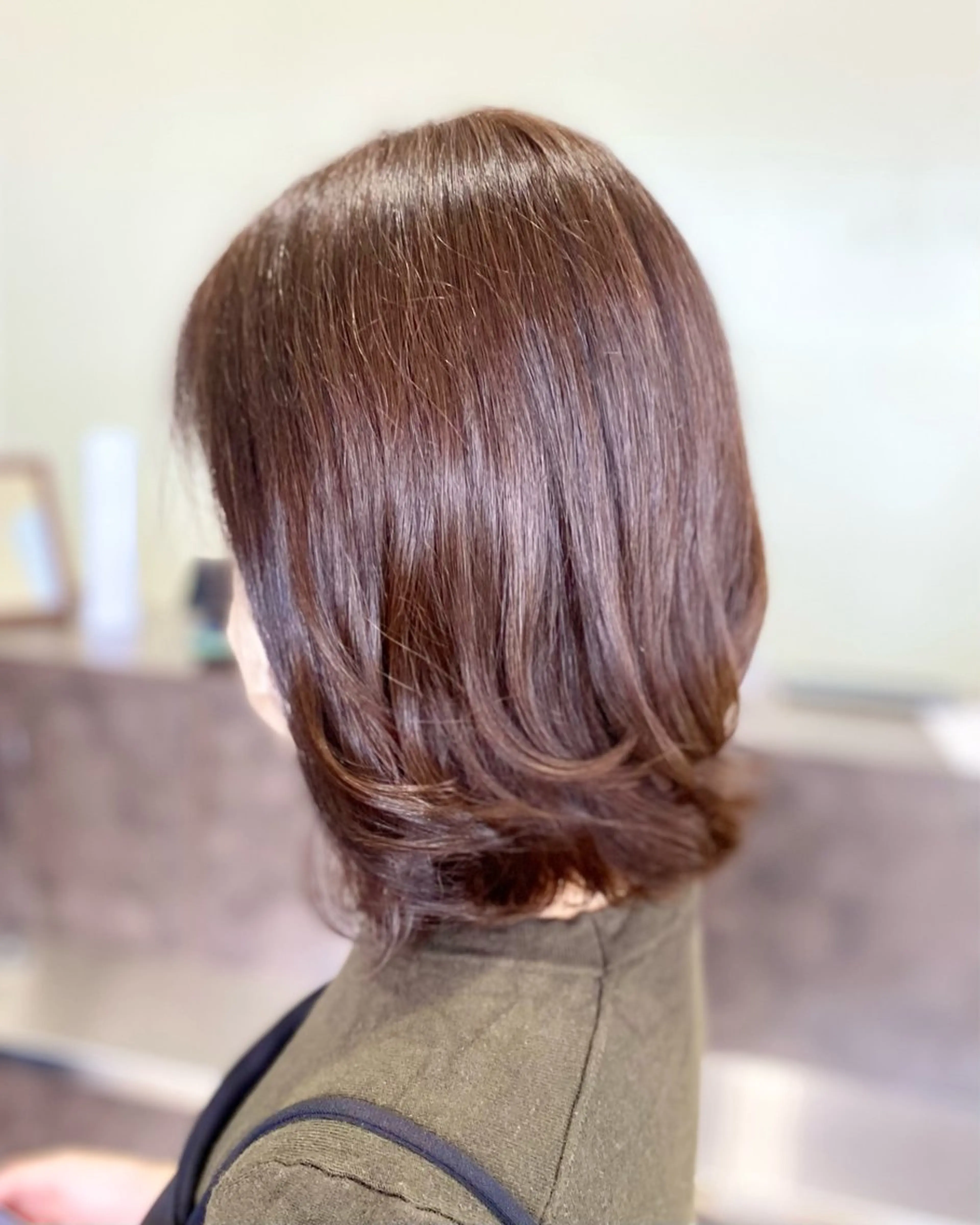セミロング カラー 太田 未来のヘアスタイル