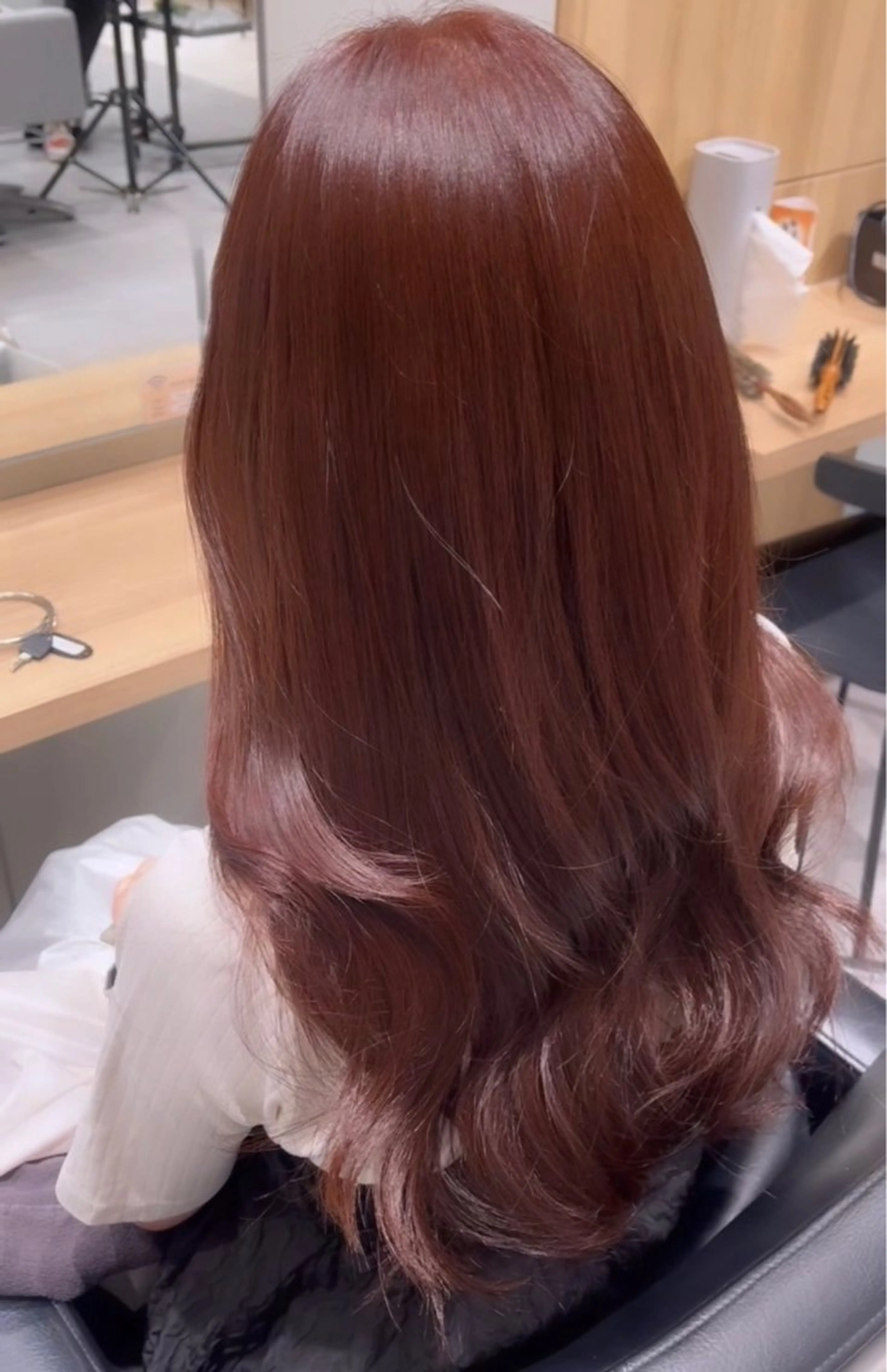 ロング カラー MINXharajuku所属・レイヤー MINX伊藤なず菜のヘアスタイル