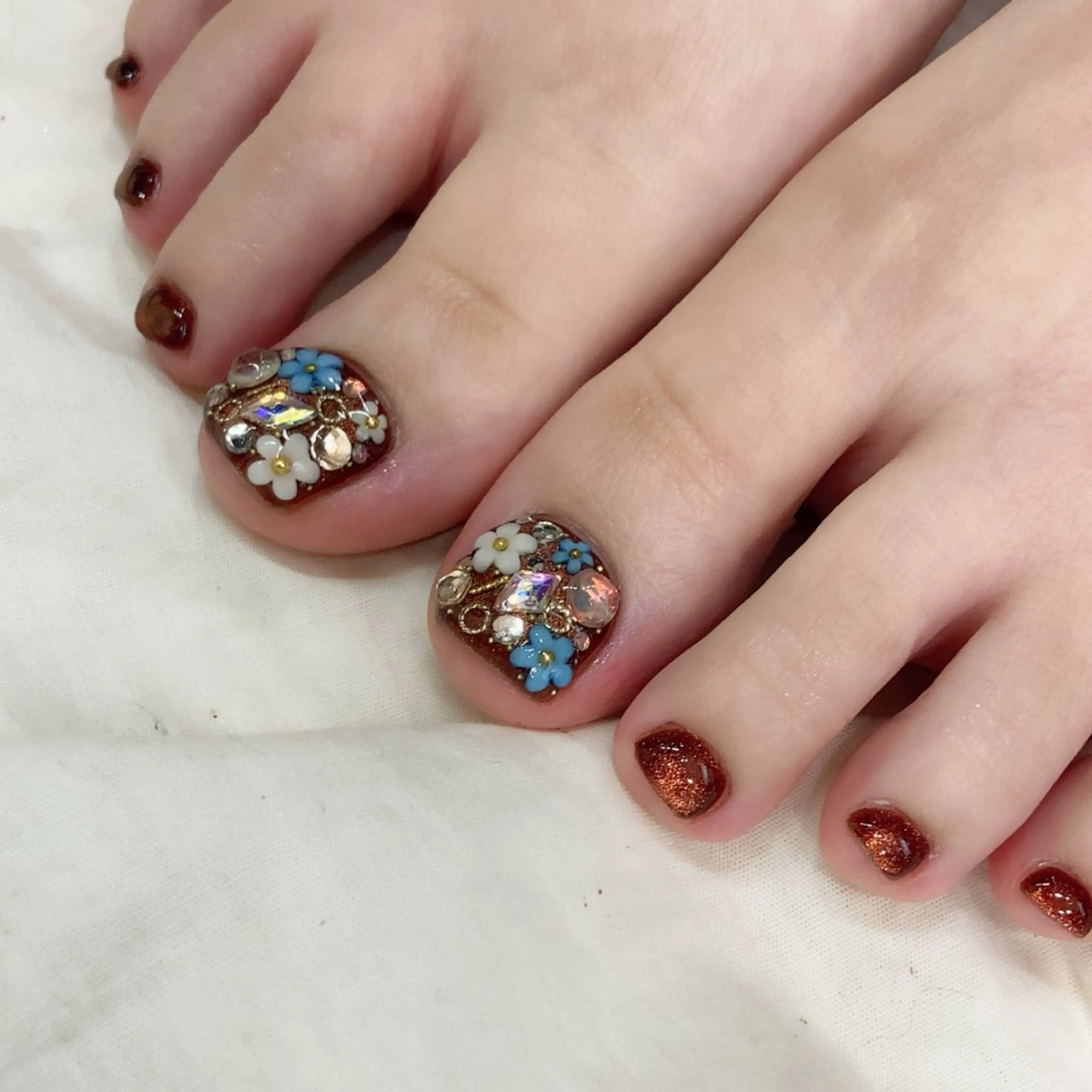 ネイル Legit nail salonのネイルデザイン