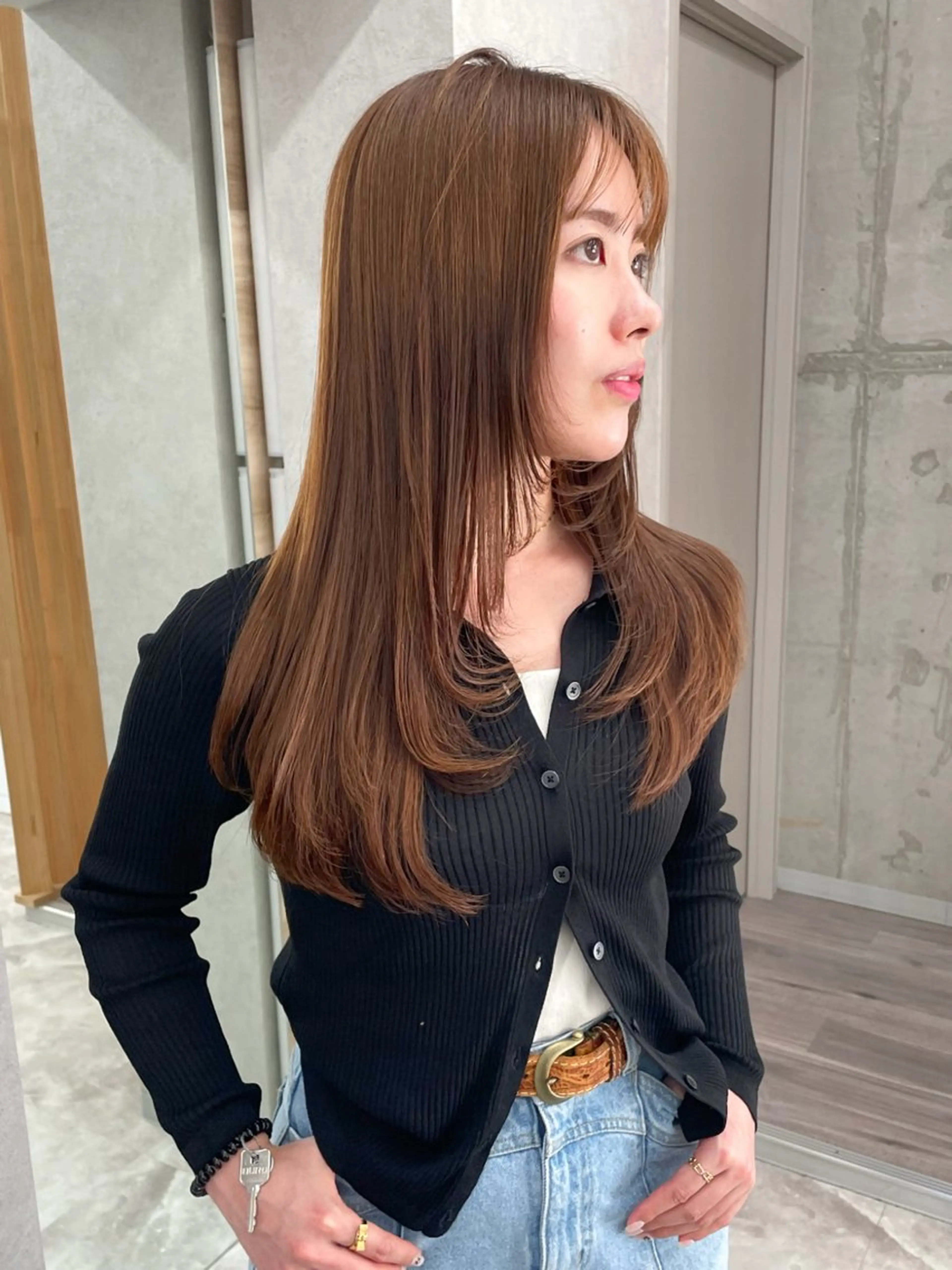 ロング レイヤーカット ブリーチ/ベージュ 💕/momoaのヘアスタイル