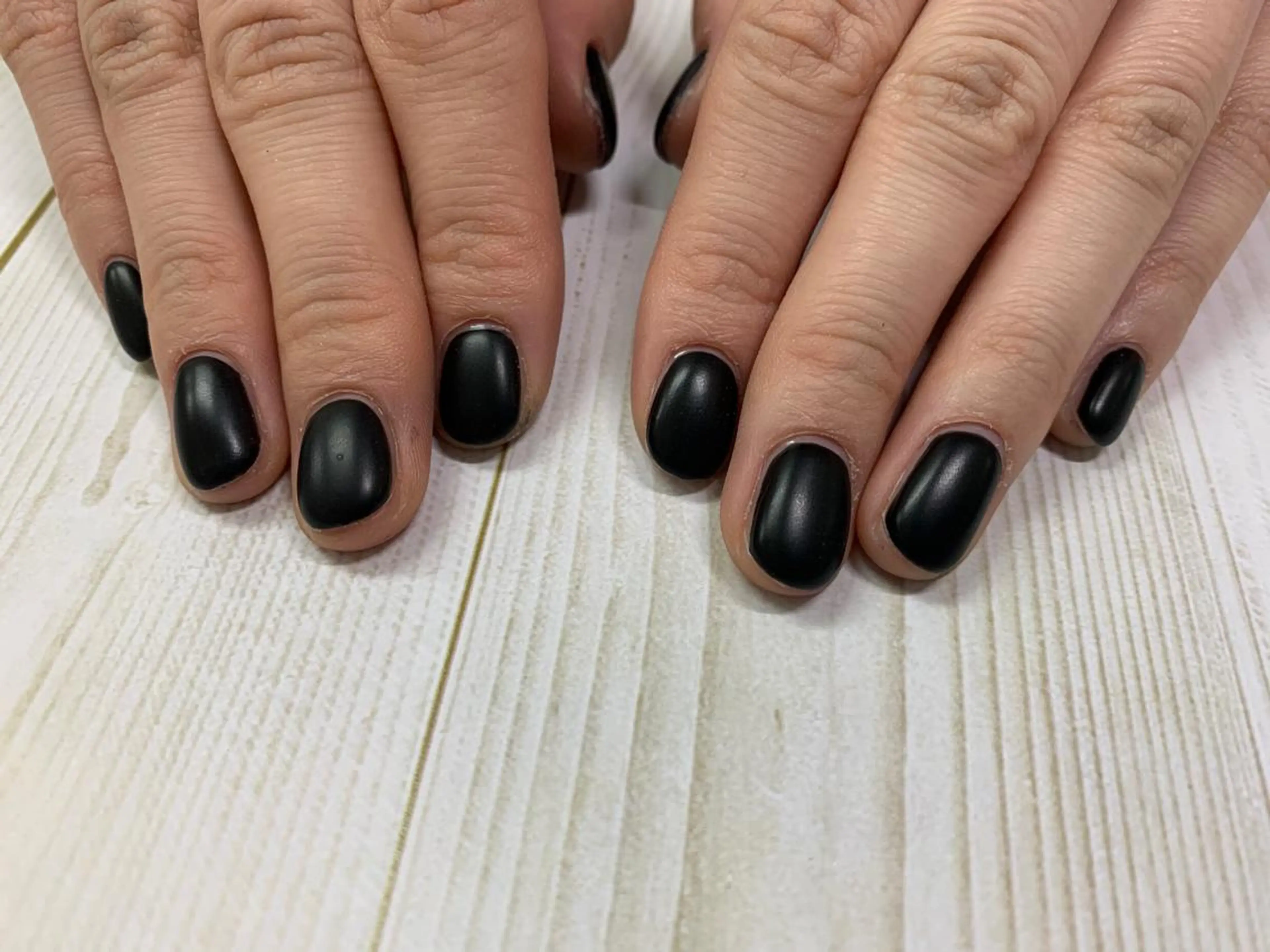 ネイル マットネイル ハンドネイル JuniNail 주니네일🇰🇷suのネイルデザイン