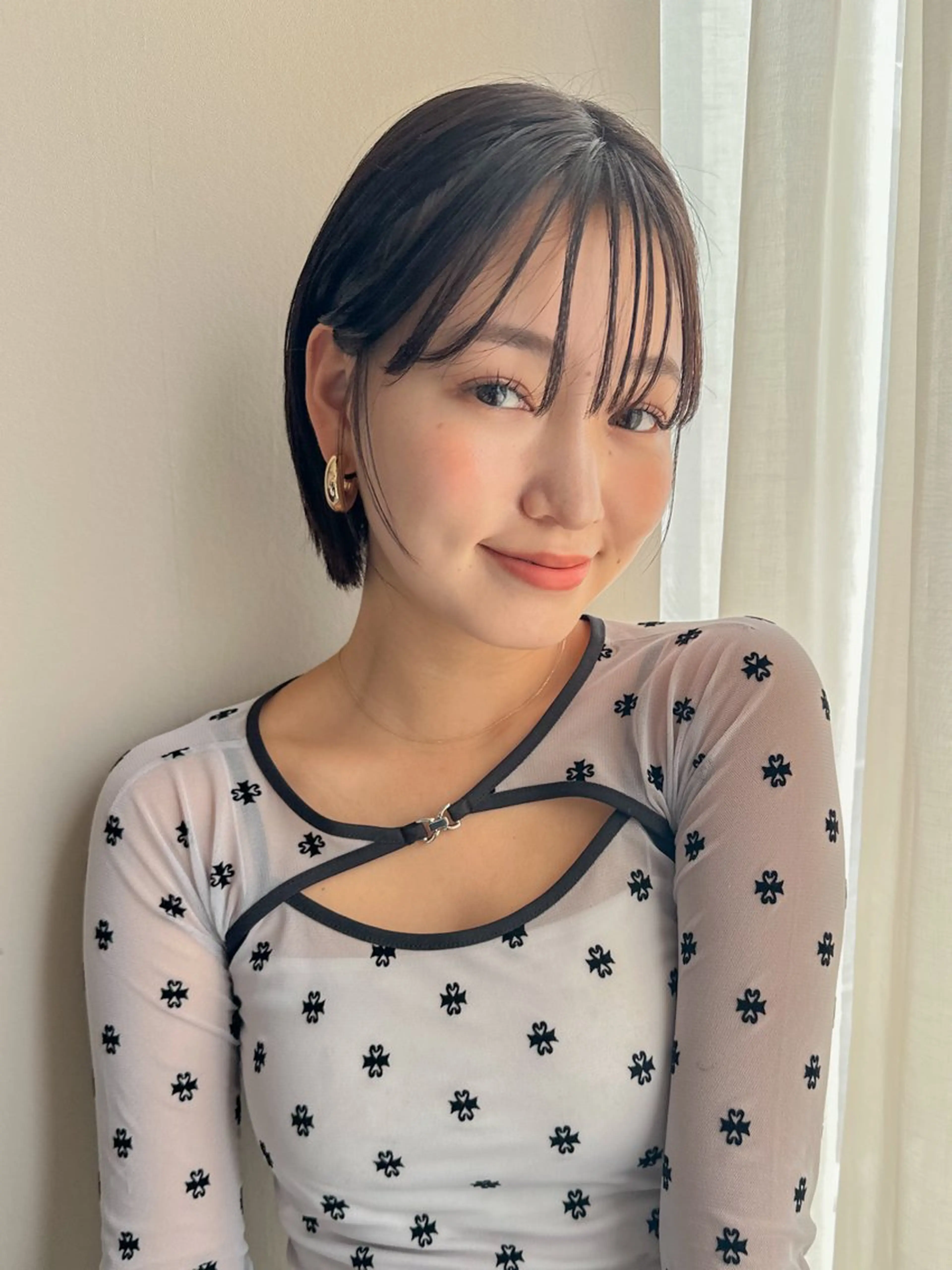 ショート カラー 切りっぱなしボブ ボブ 髪質改善/縮毛/ボブ CHIHIROのヘアスタイル