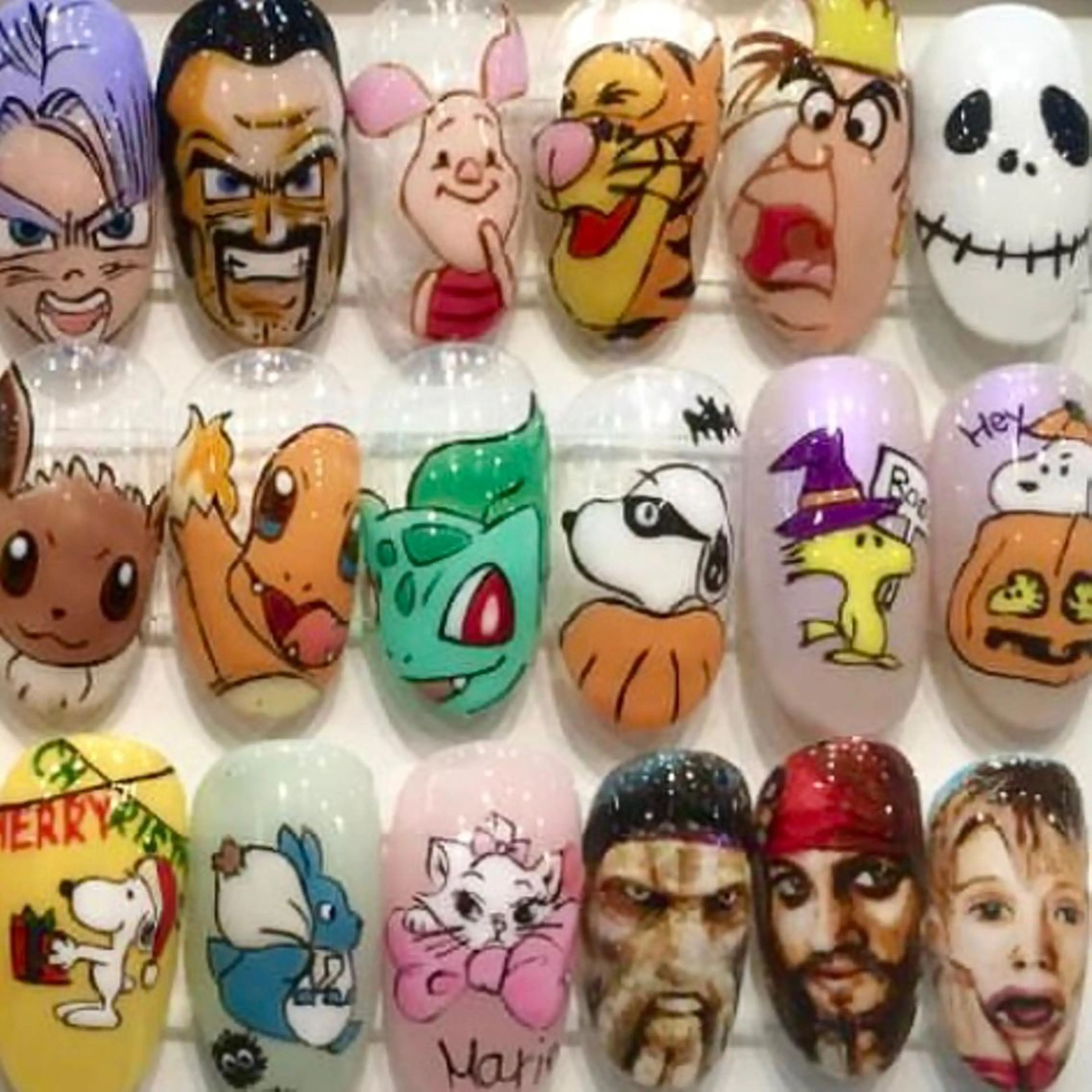 ネイル MADDYNAILS ✴︎柏痛ネイルのネイルデザイン