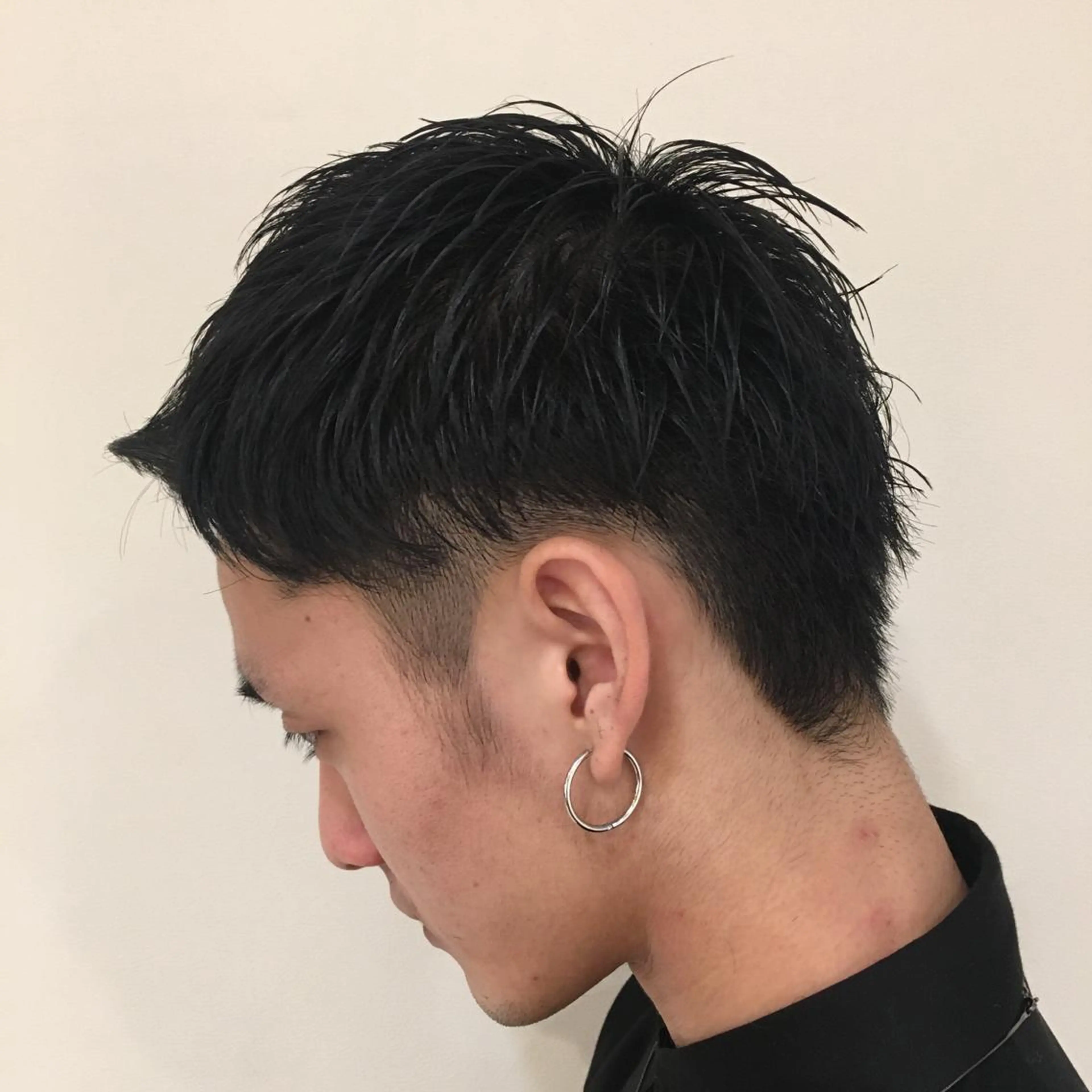 ショート メンズ ウルフカット／吉村 桃子のヘアスタイル