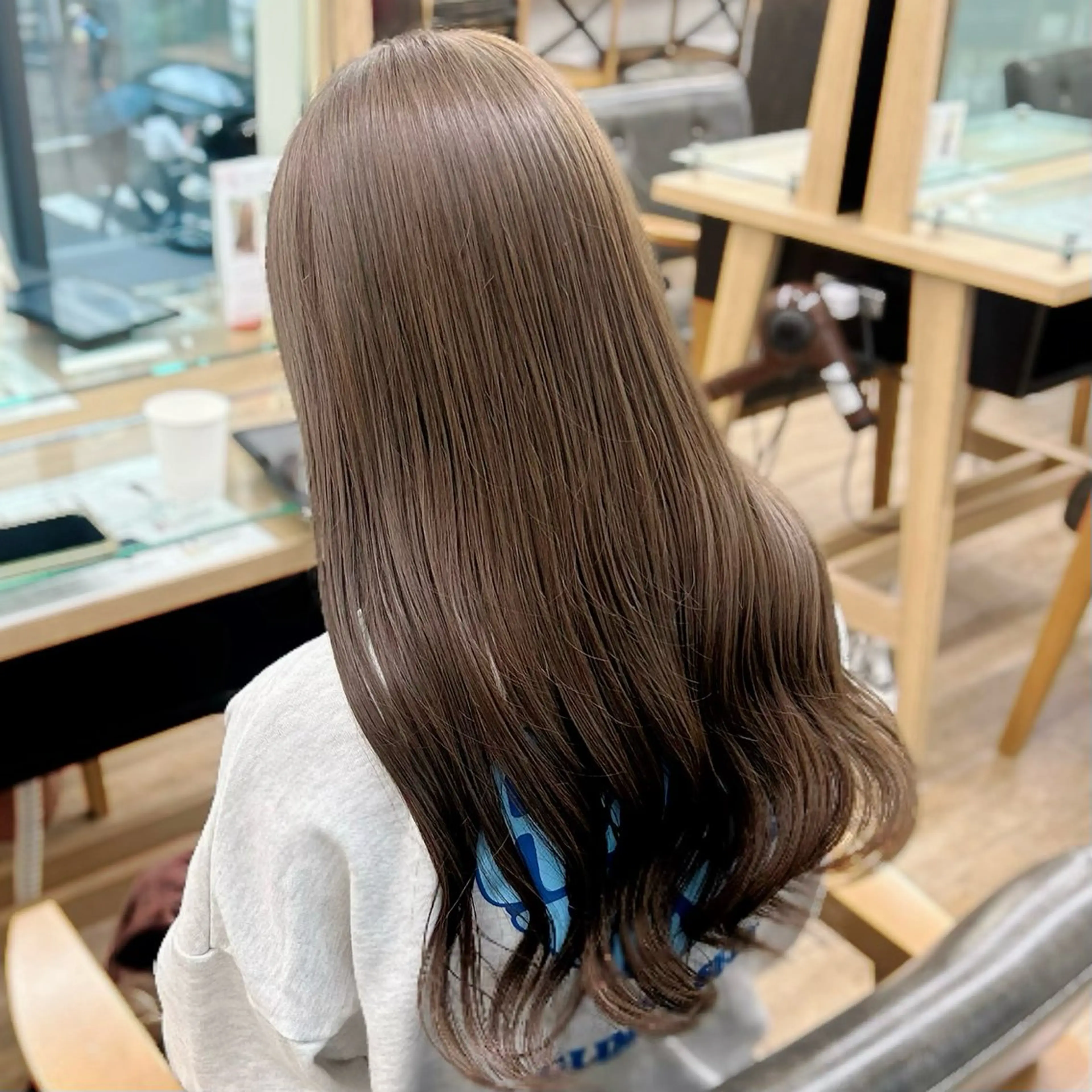 ロング カラー カット ヘアカラー 🎀オタク美容師艶髪 カラーERINA🎀のヘアスタイル