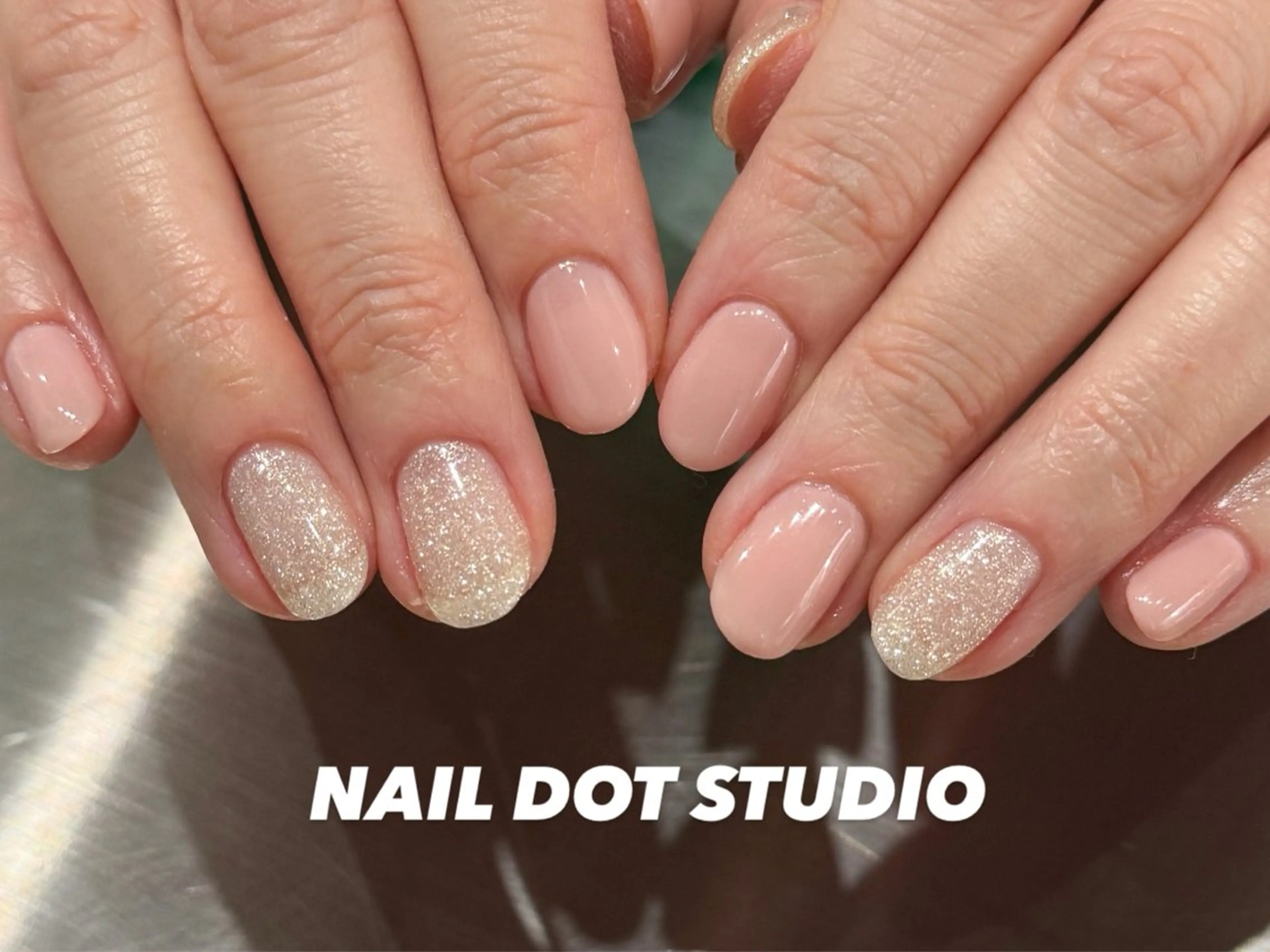 ネイル ハンドネイル NAILDOTSTU DIO SEINAのネイルデザイン