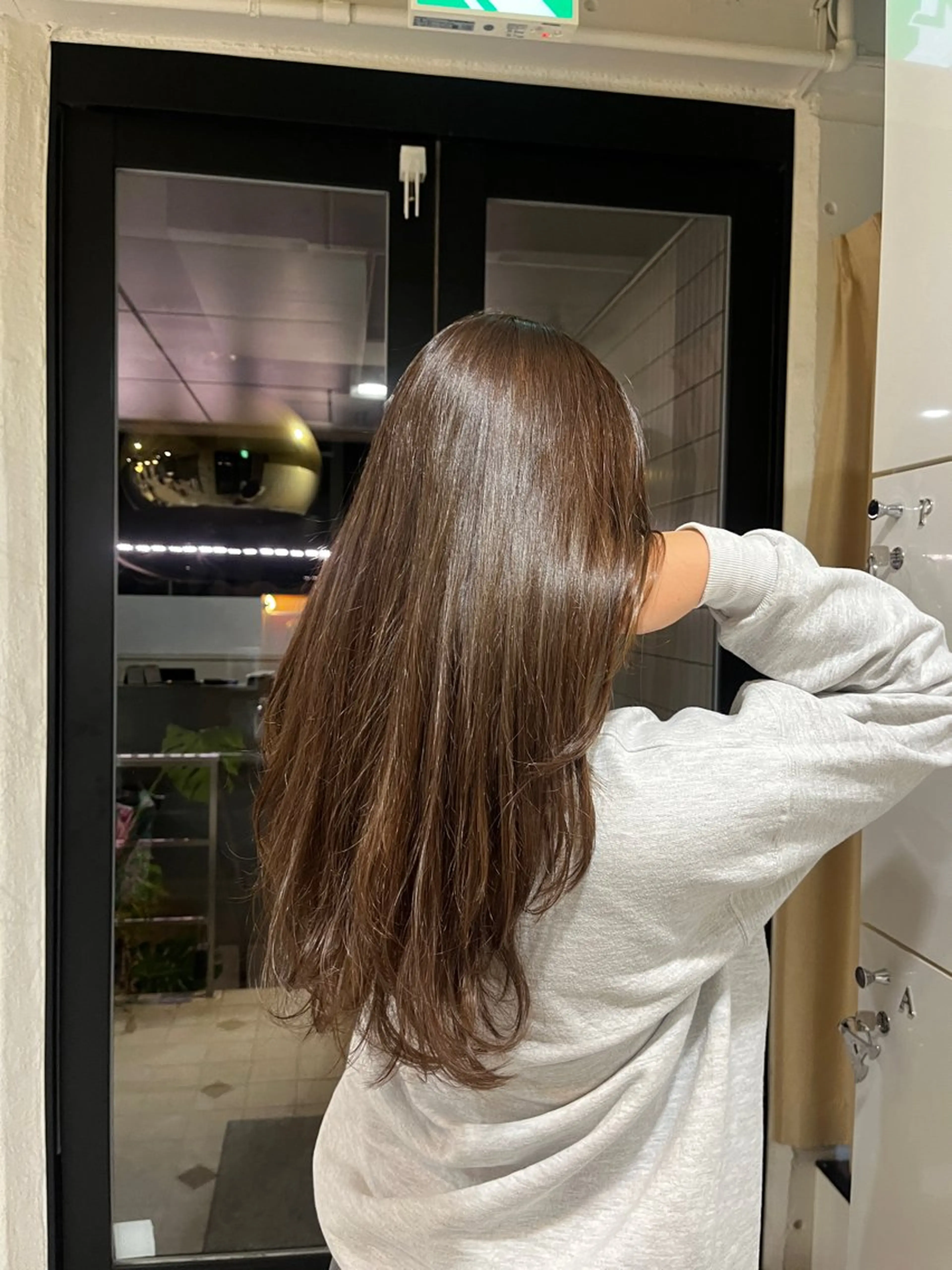 ロング カラー PELE/ミルクティ ー/NATSUKIのヘアスタイル