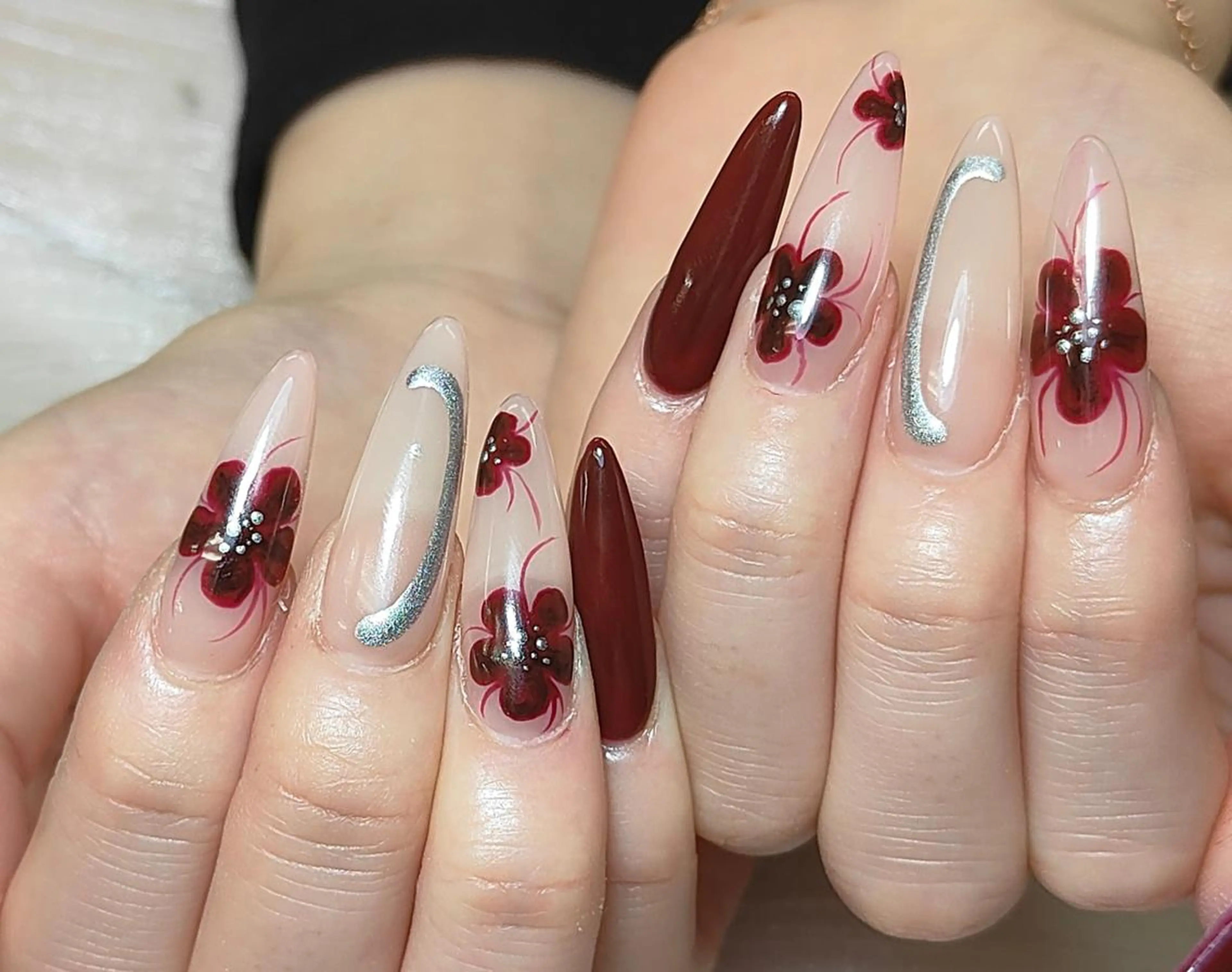 ネイル 高田馬場 minikikiのネイルデザイン