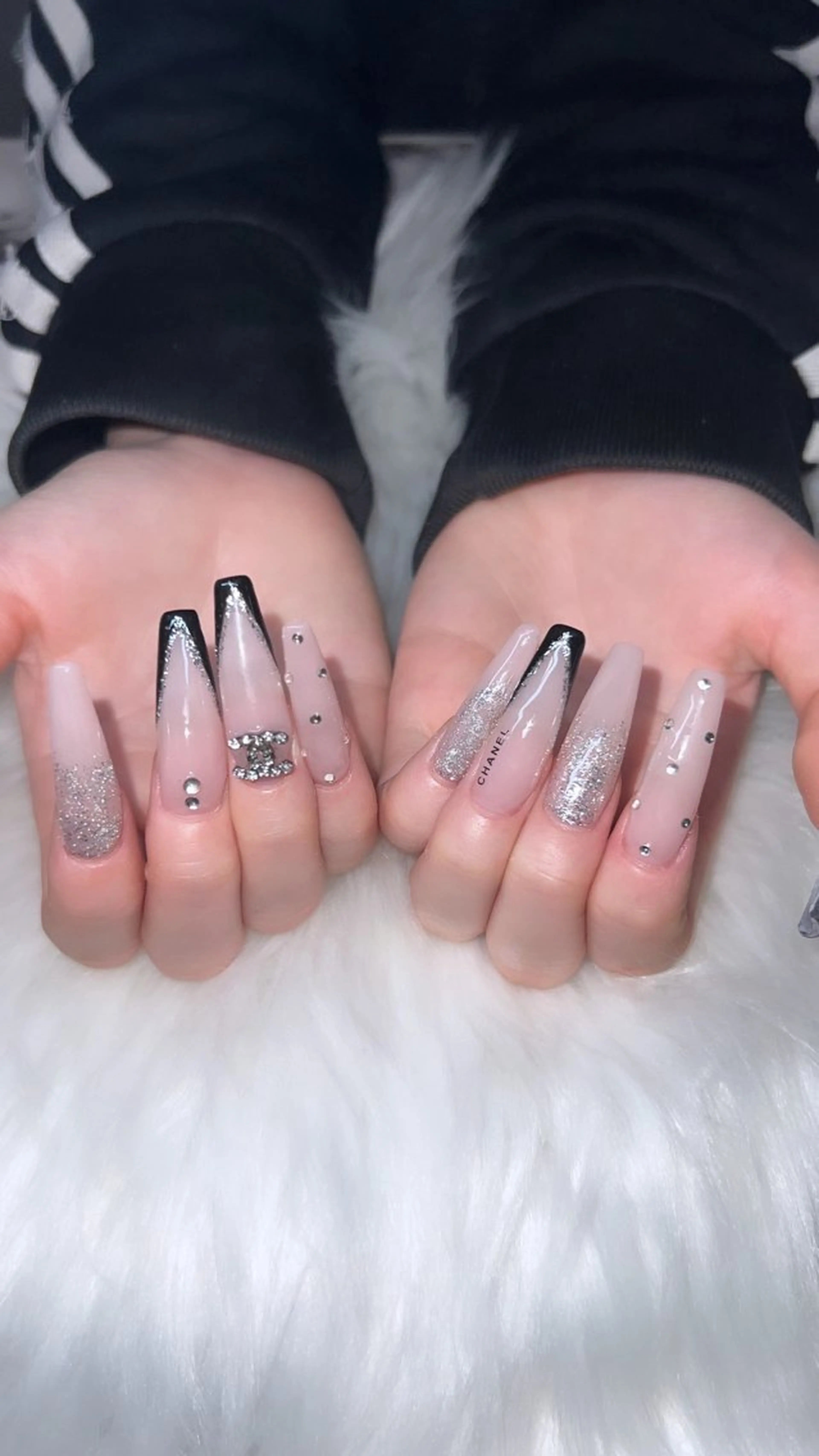 ネイル 7nail (ϋ)/のネイルデザイン