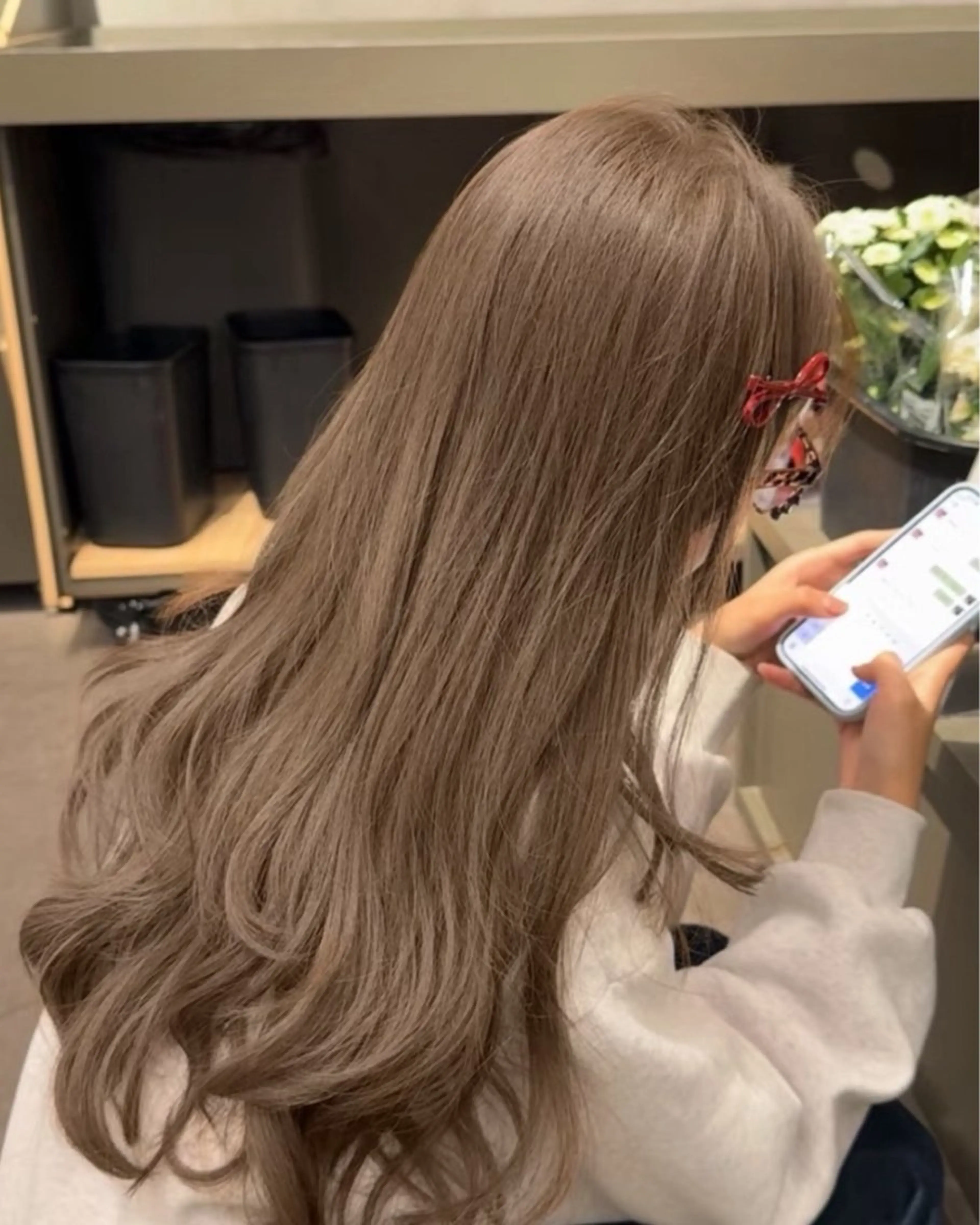 ロング ケアカラー 髪質改善 トリートメント IVE所属・ダブルカラー髪質改善 /Annaのヘアスタイル