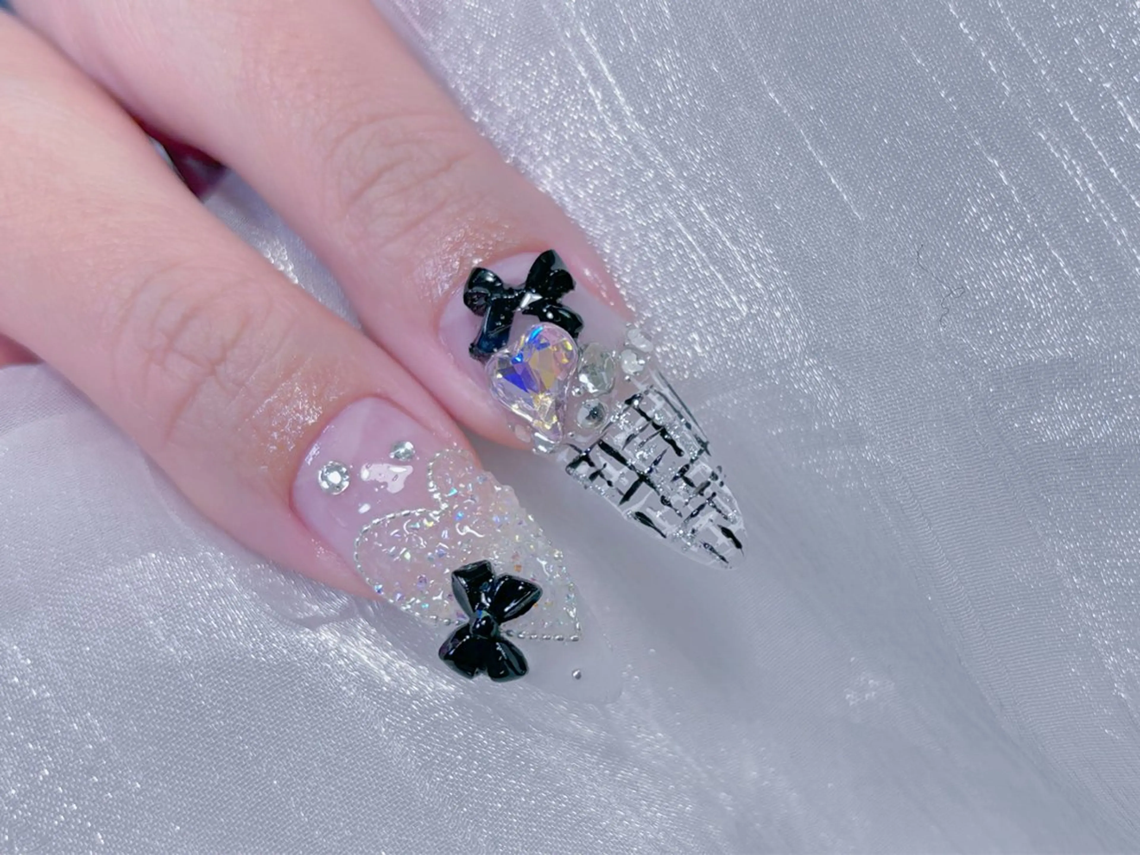 ネイル ネイルサロンエクラ 🫧Shizukaのネイルデザイン