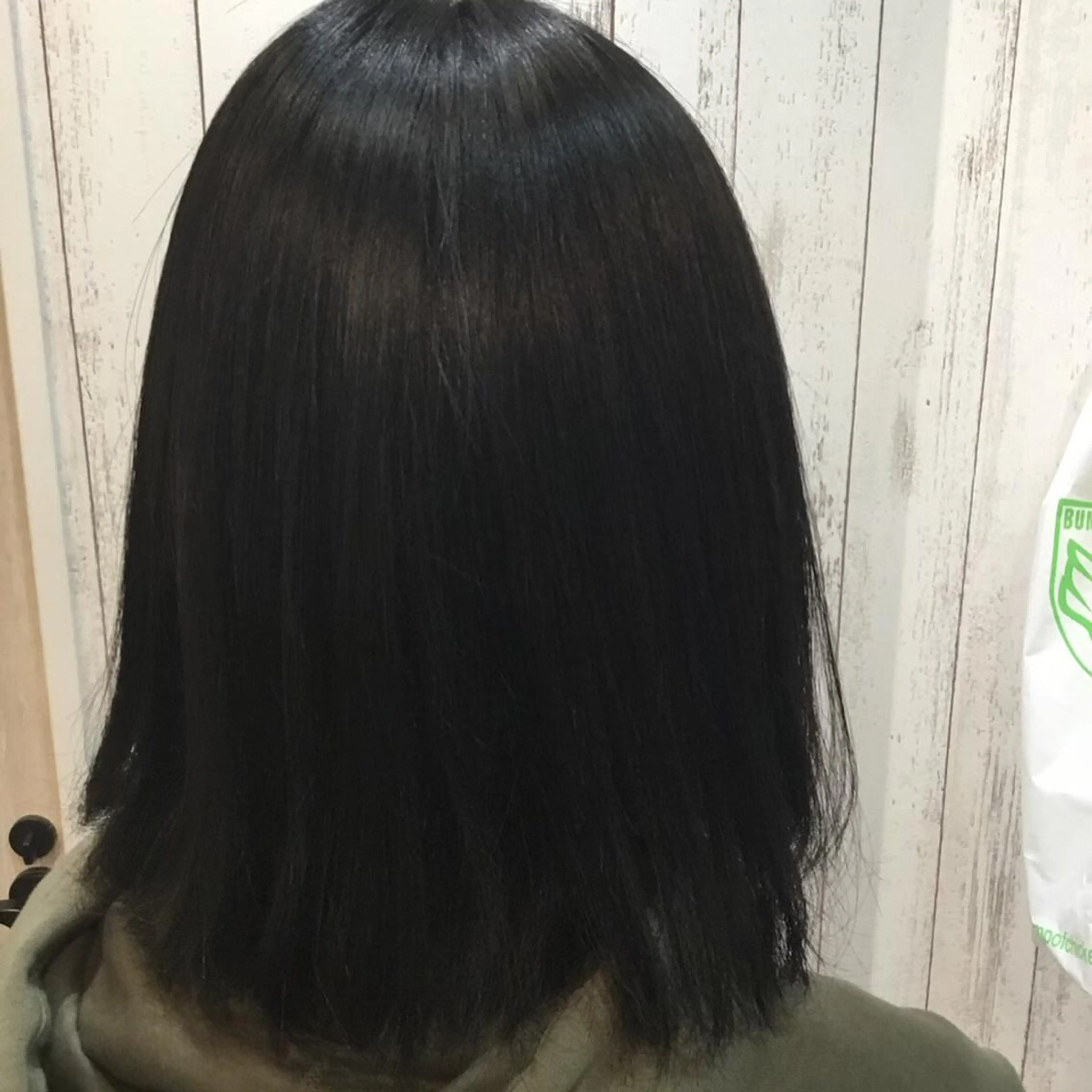 ミディアム カラー 金崎 新吾のヘアスタイル