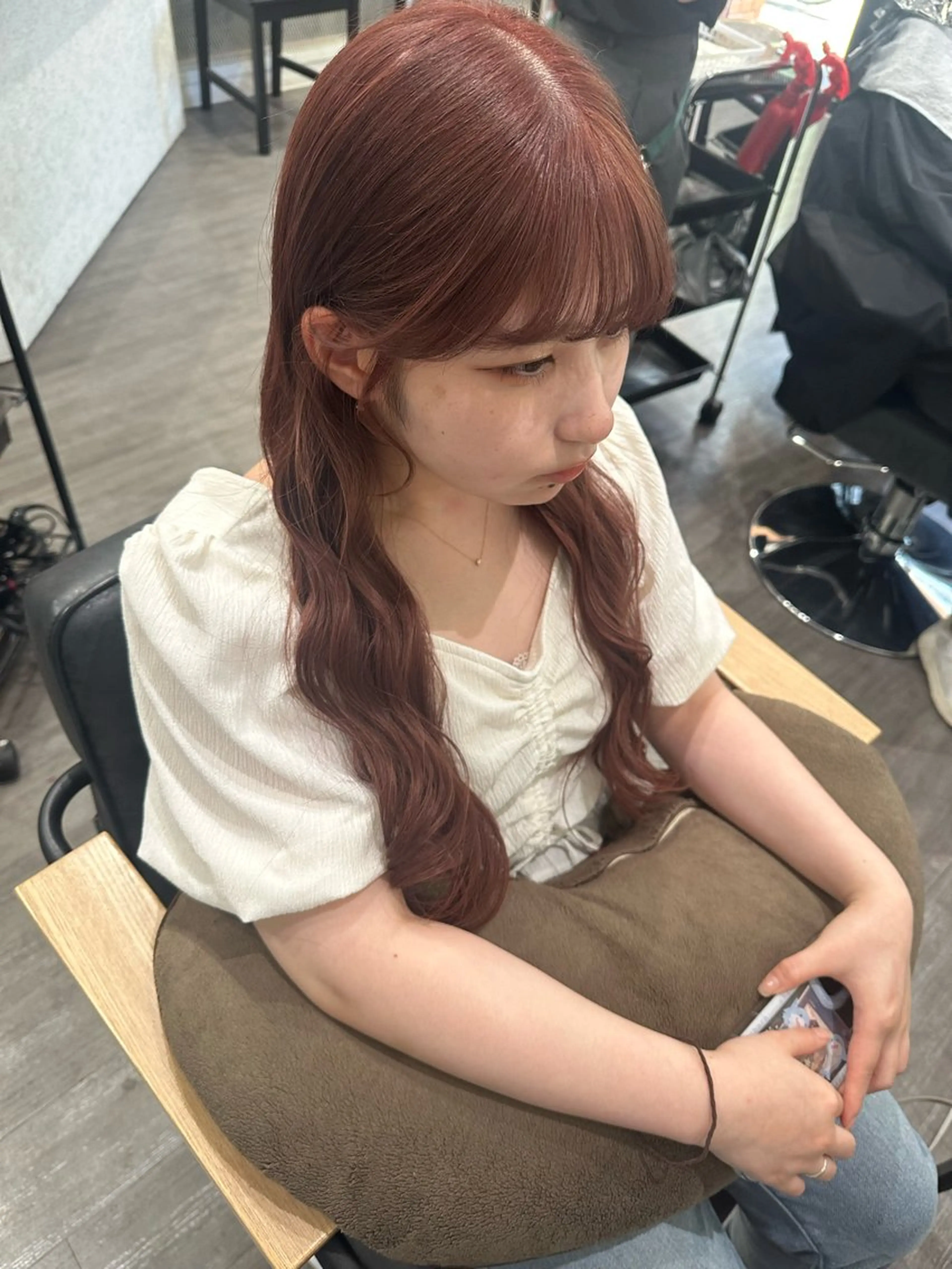 ロング カラー ベージュカラー ピンクカラー ピンクベージュ カット ヘアカラー トリートメント 艶髪レイヤー上田 紗也🇰🇷💗のヘアスタイル