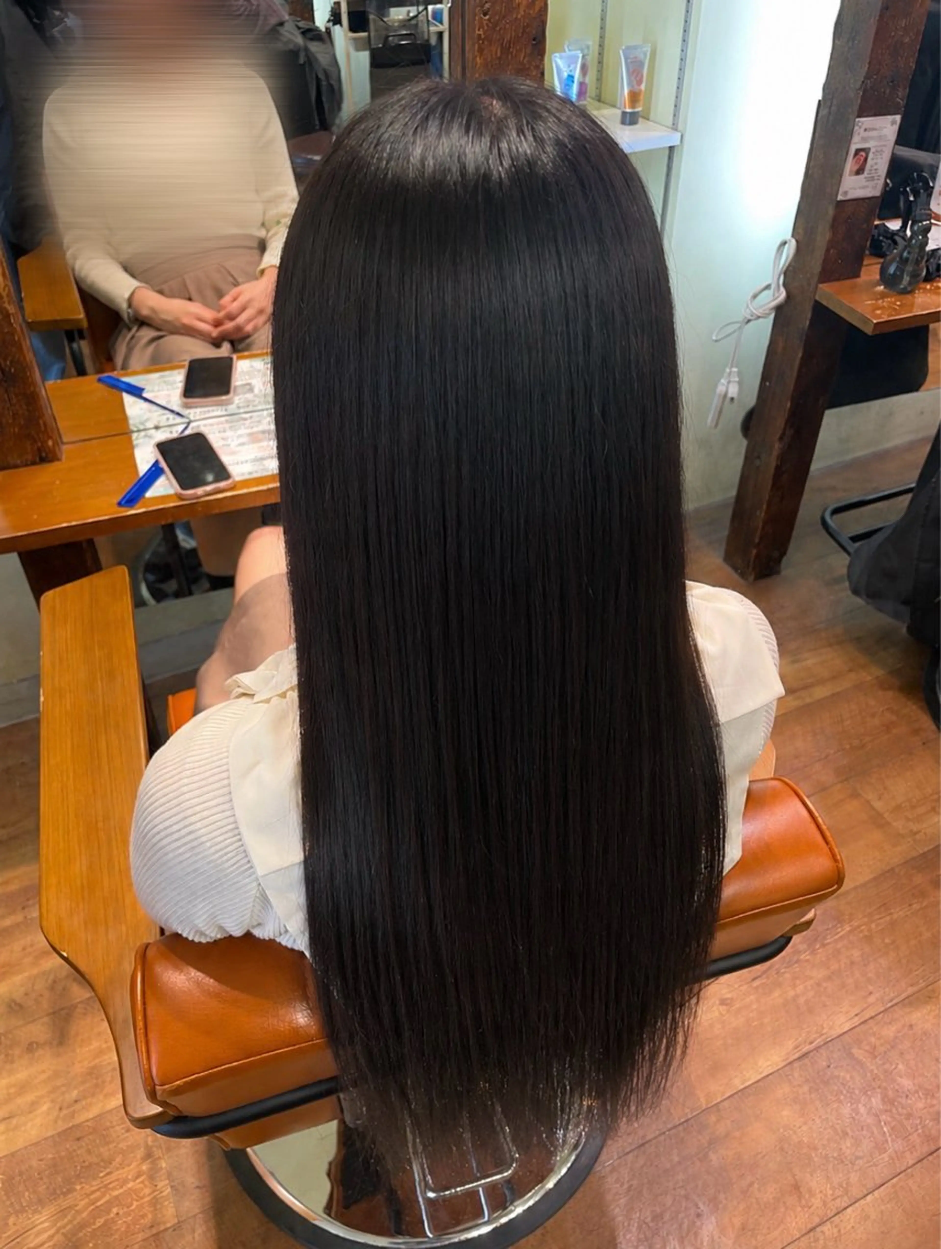ロング カラー 齋藤 ゆずのヘアスタイル