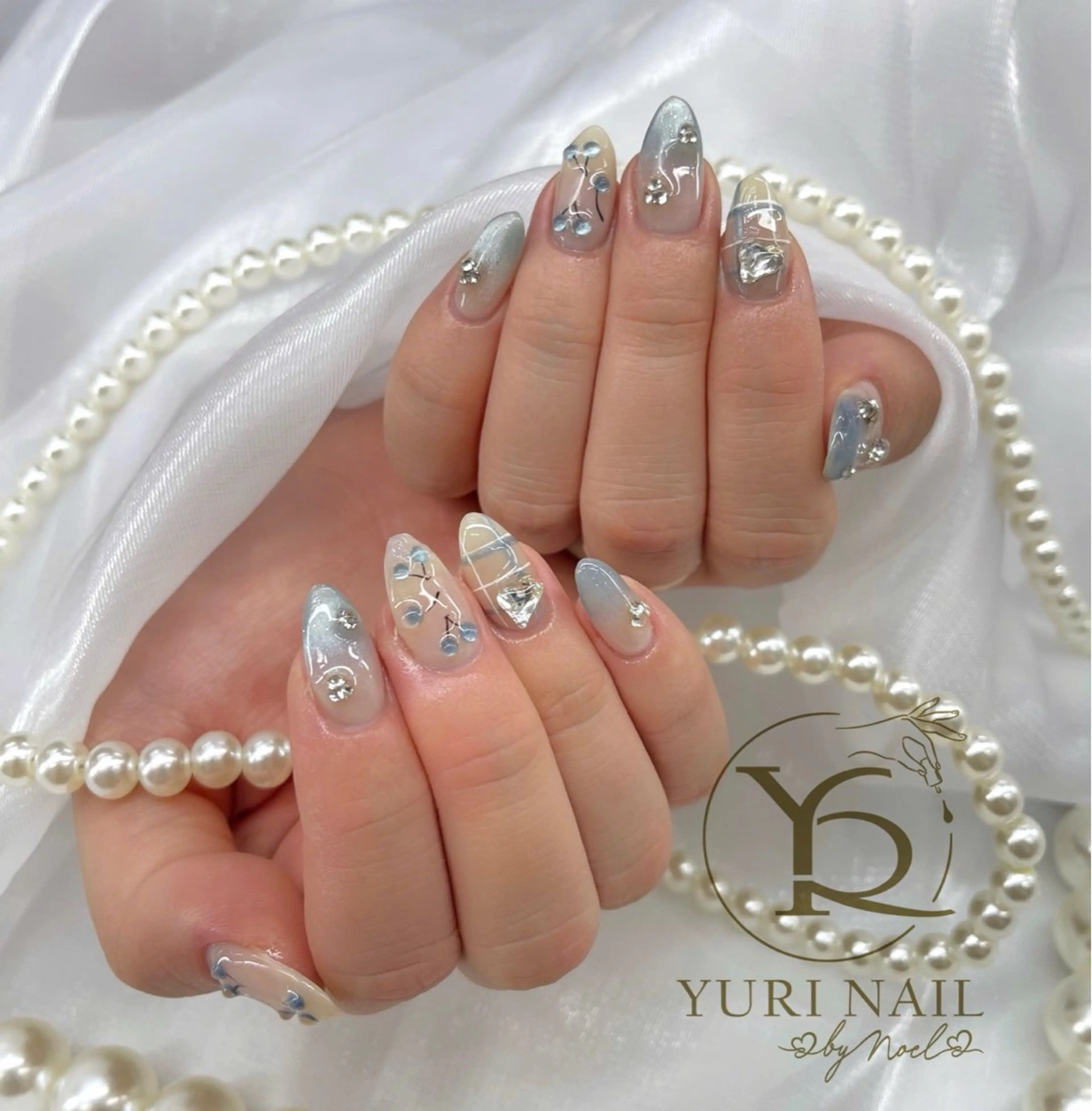 ネイル ハンドネイル フットネイル ハンドケア YURI Nail NARITAのネイルデザイン