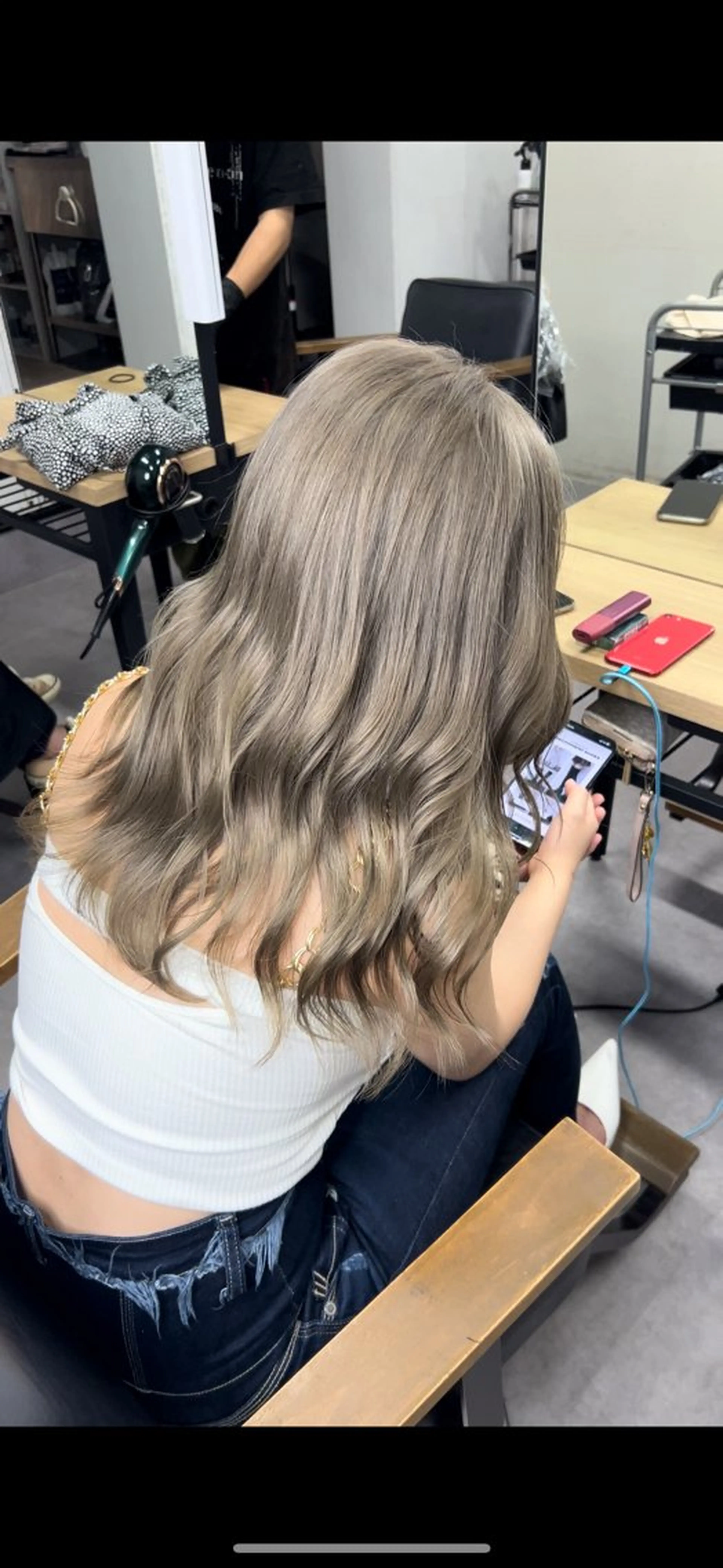 カラー グレージュ ヘアカラー トリートメント SWAY_KAI_ 長谷川魁のヘアスタイル