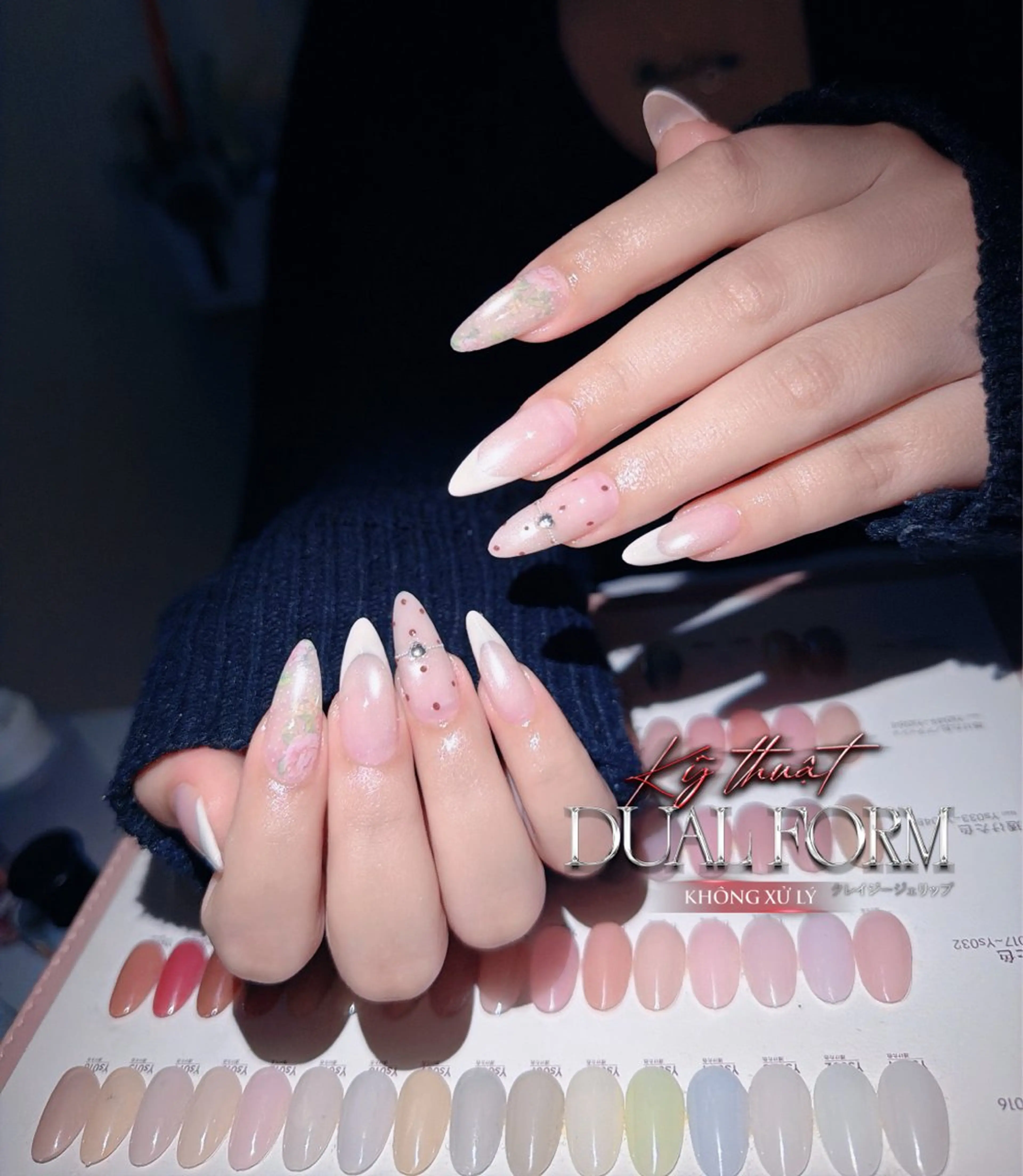 ネイル Ami Nailsのネイルデザイン