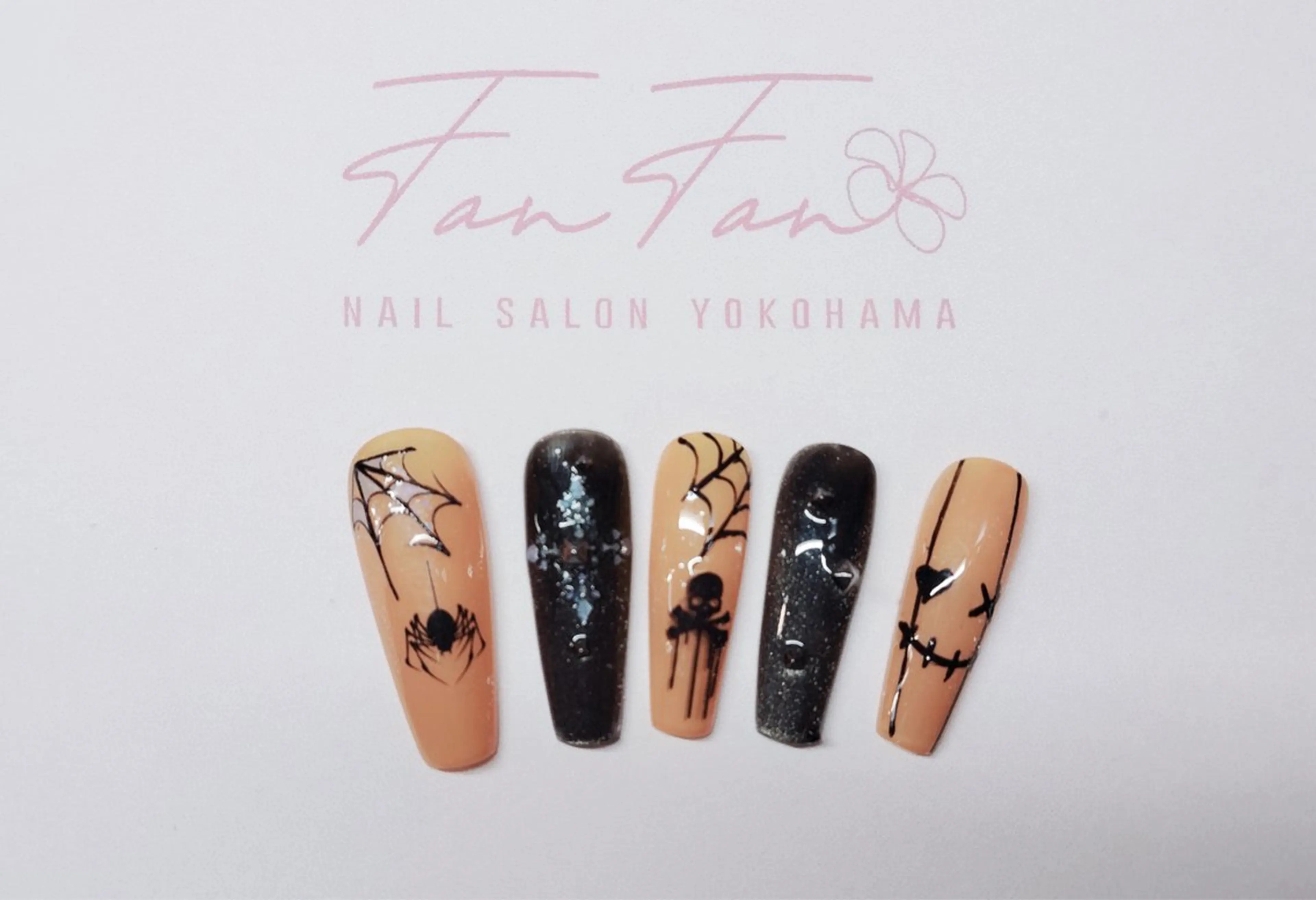 ネイル アートネイル オーロラネイル ガーリー キラキラネイル 韓国ネイル KaKa FanFanNailのネイルデザイン