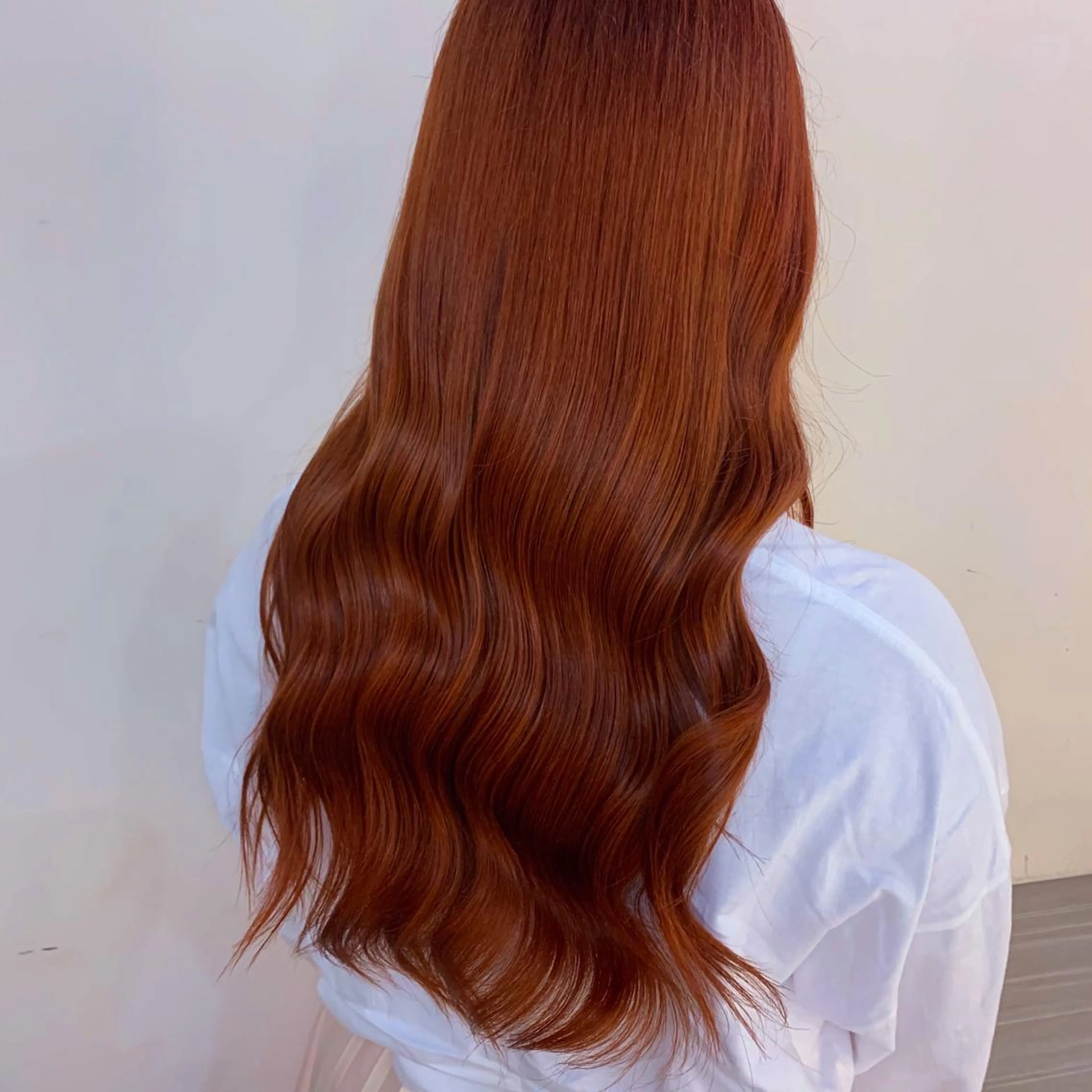 ロング カラー ヘアアレンジ ブリーチ オレンジ 韓国風ヘア 新宿♥ハッシュカット 暖色カラー♥Unaのヘアスタイル