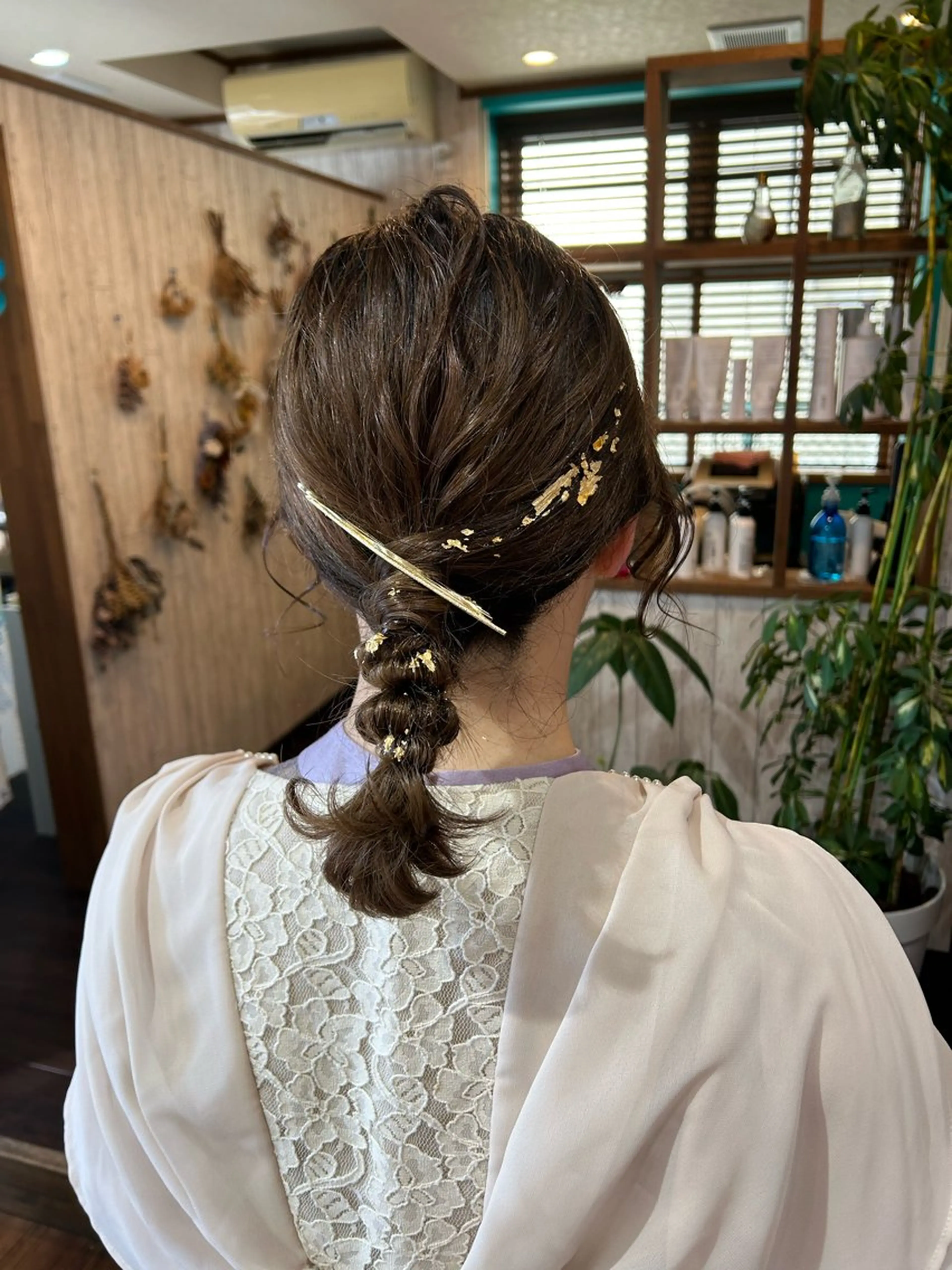 ミディアム ヘアアレンジ 早坂 さくらのヘアスタイル