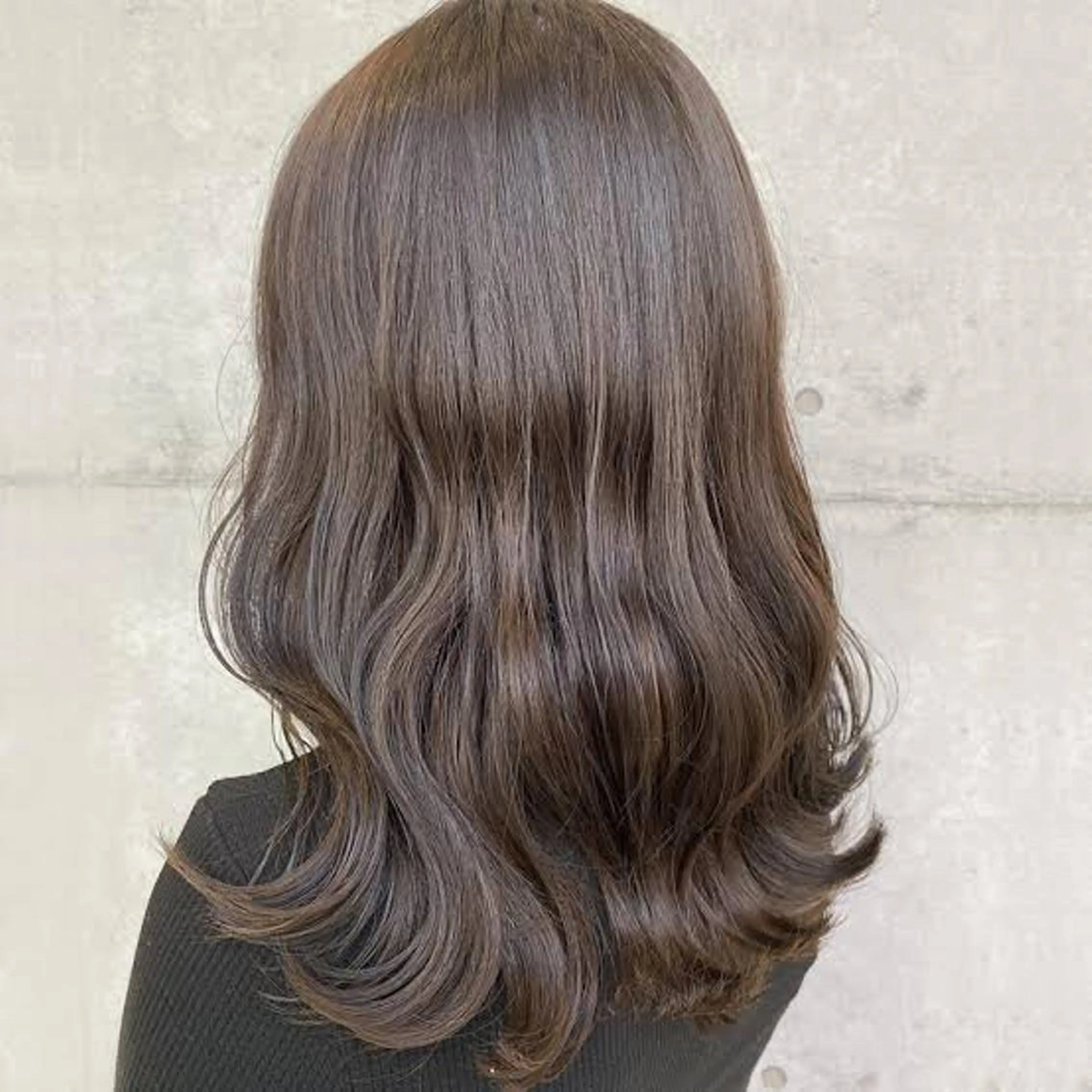 カラー アッシュ ベージュカラー ブリーチ ケアブリーチ ダブルカラー 🌼あんなtrend color🌼のヘアスタイル